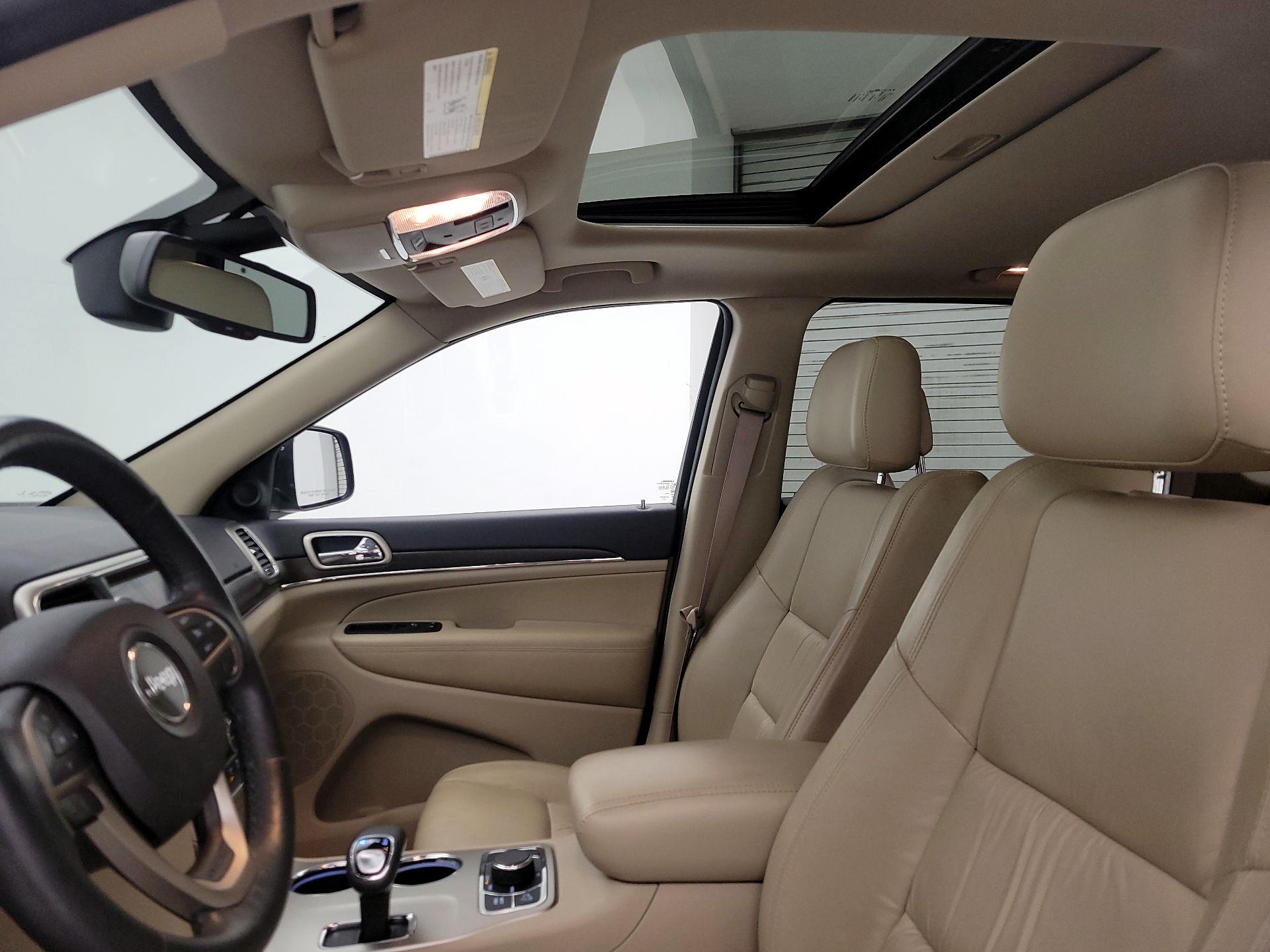 Thumbnail: 2014 Jeep Grand Cherokee - 20