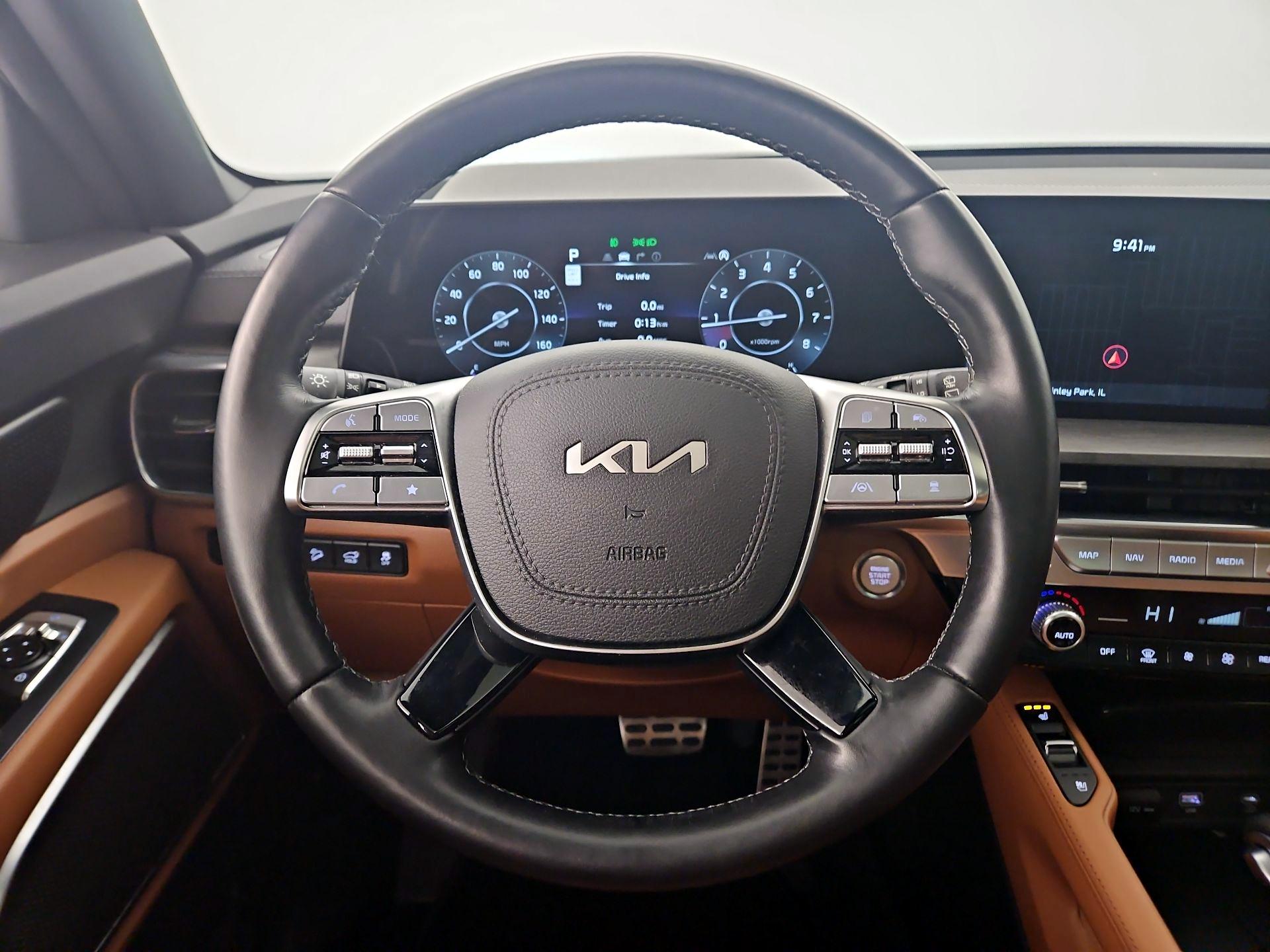 Thumbnail: 2023 Kia Telluride - 10