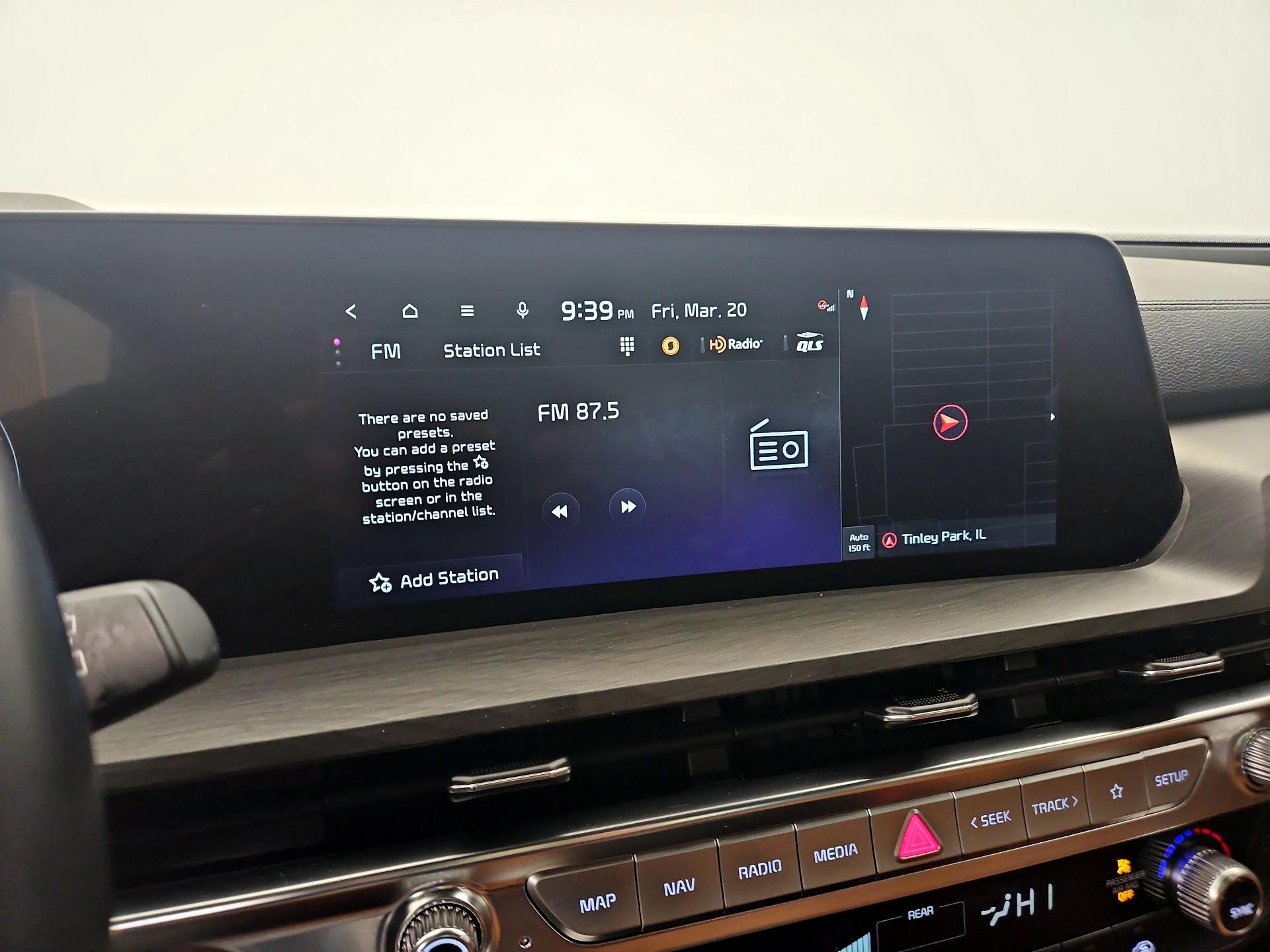 Thumbnail: 2023 Kia Telluride - 16