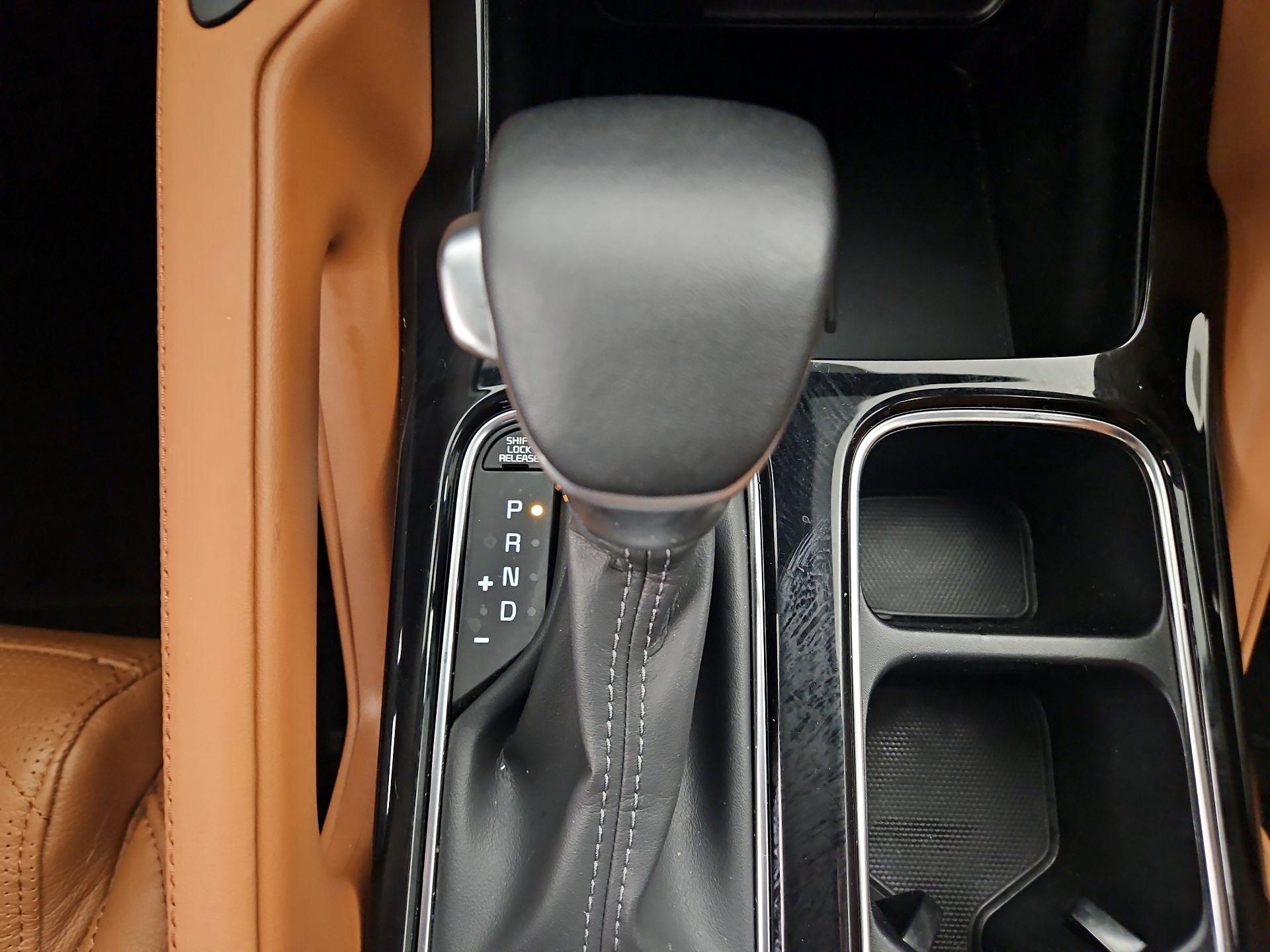 Thumbnail: 2023 Kia Telluride - 18