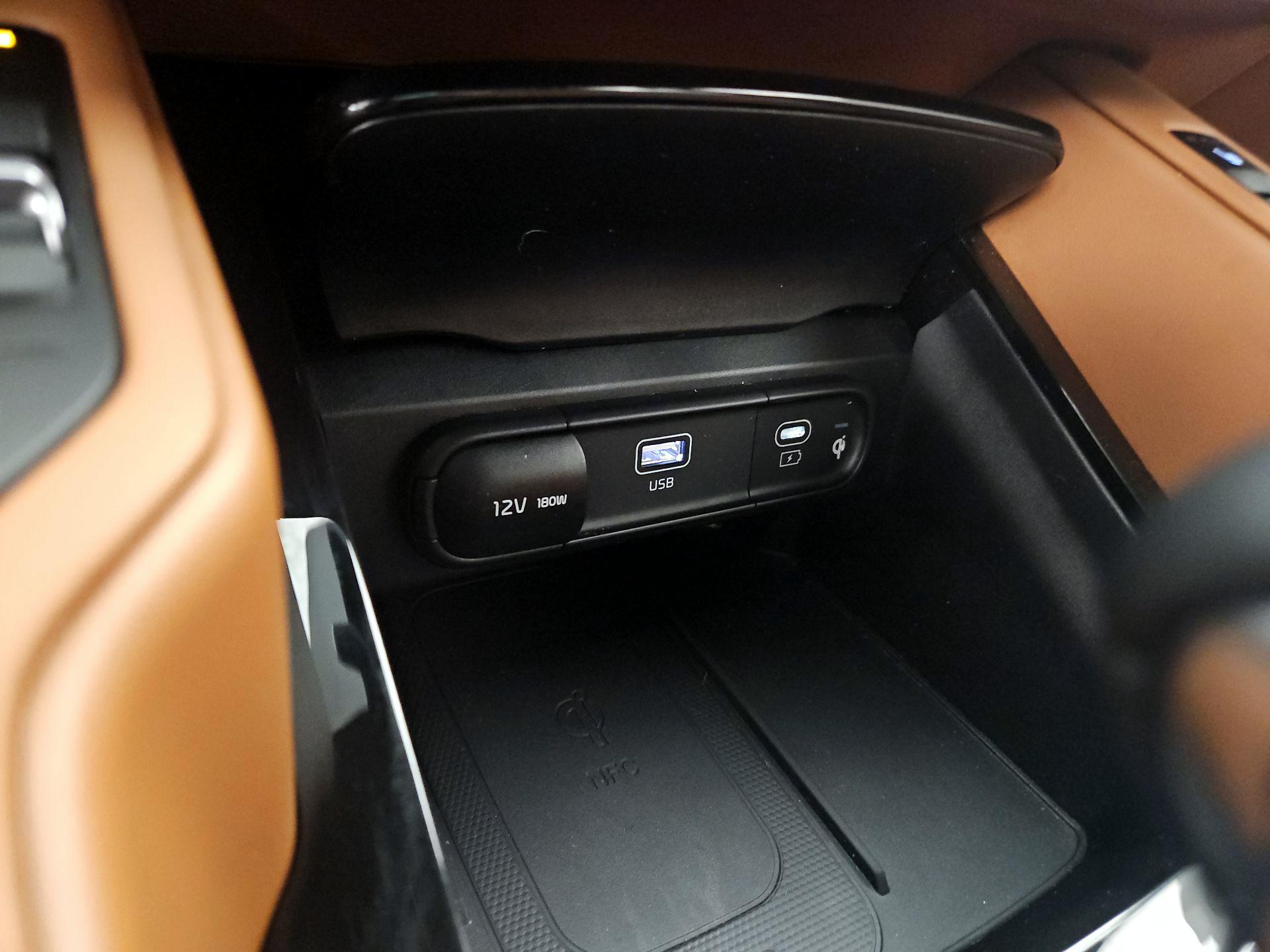 Thumbnail: 2023 Kia Telluride - 19