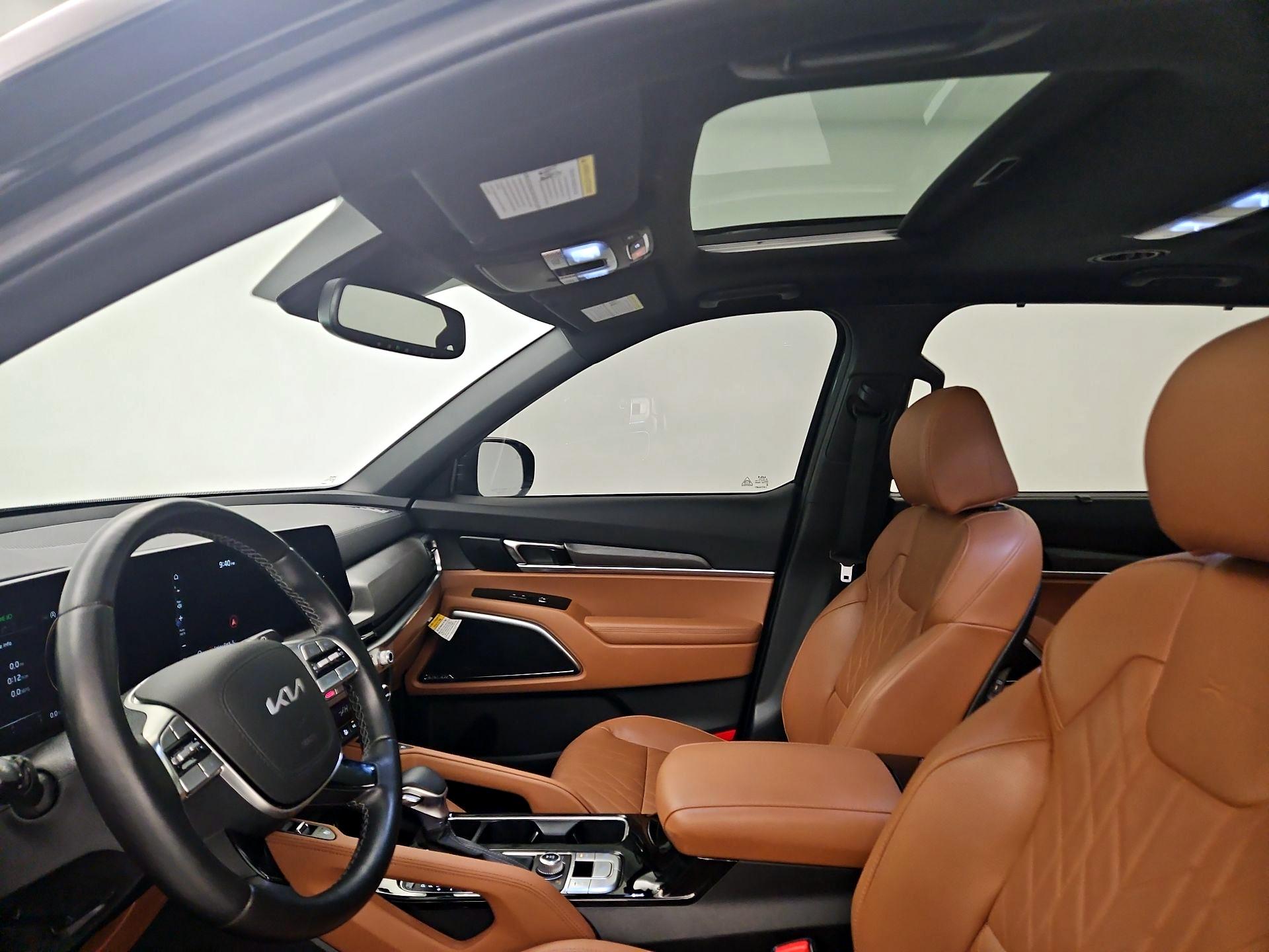 Thumbnail: 2023 Kia Telluride - 20