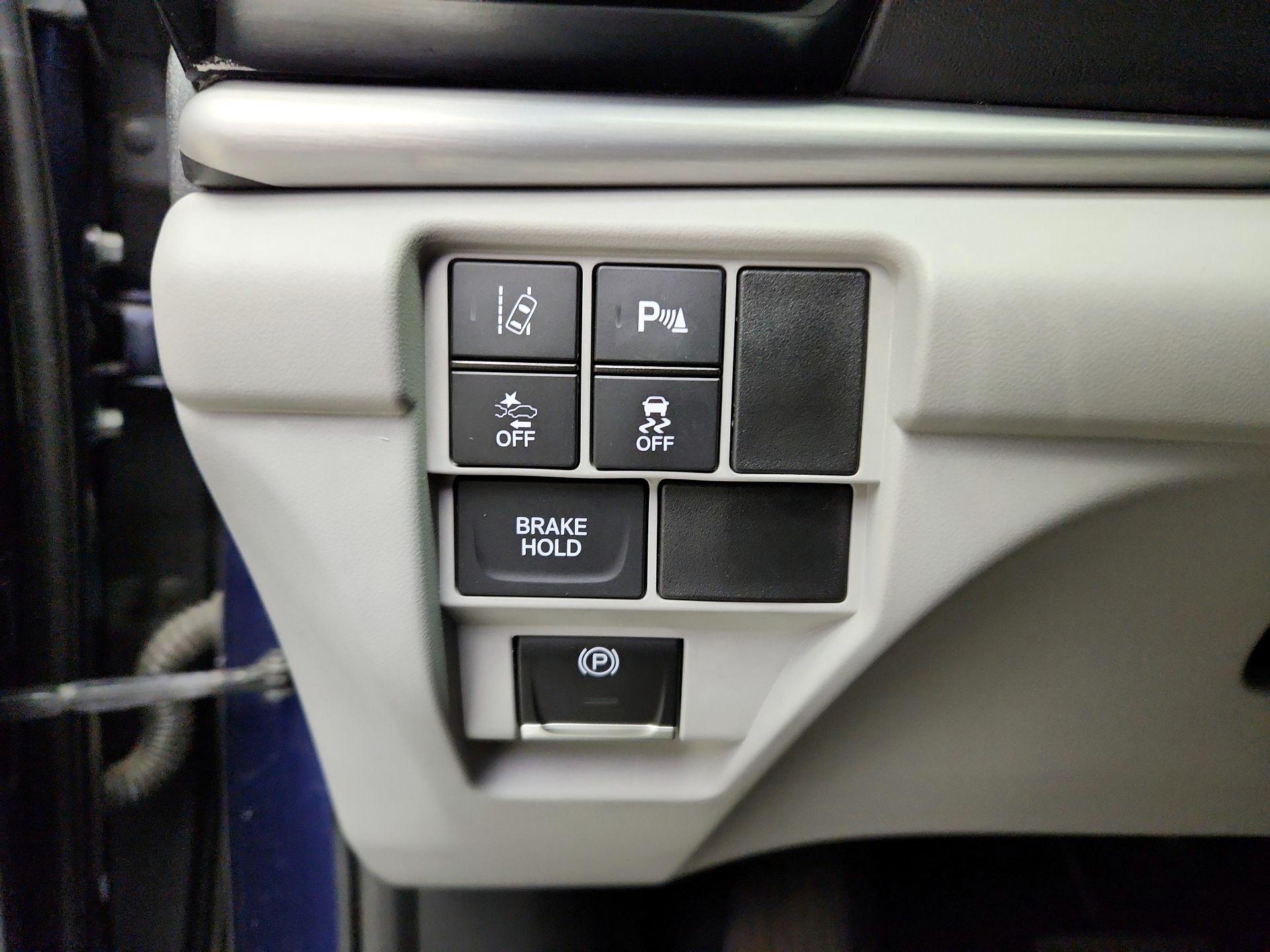 Thumbnail: 2021 Acura RDX - 13