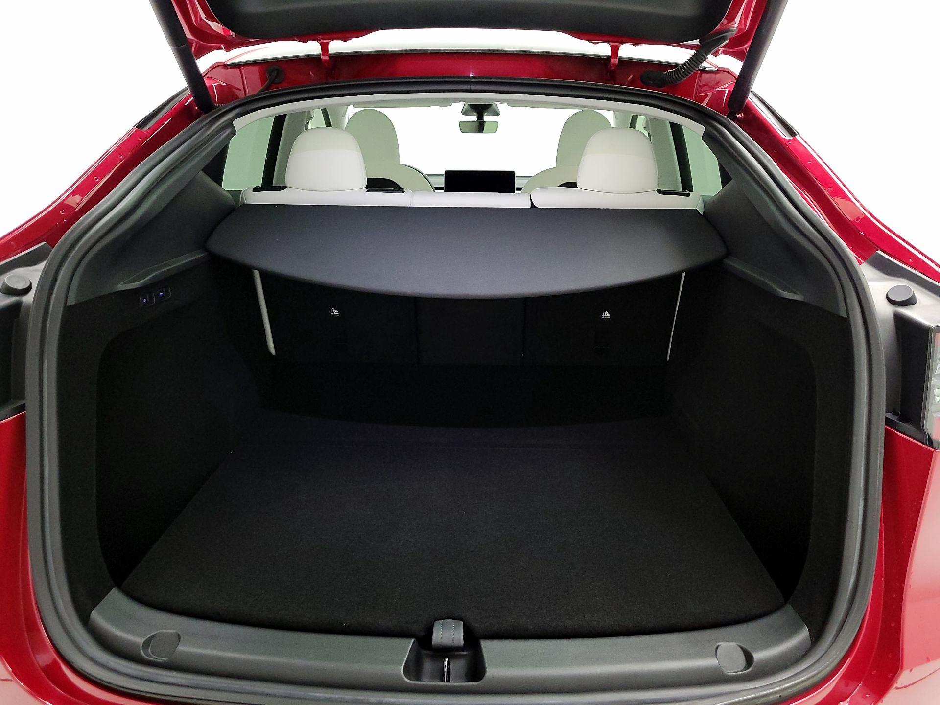 Thumbnail: 2023 Tesla Model Y - 16