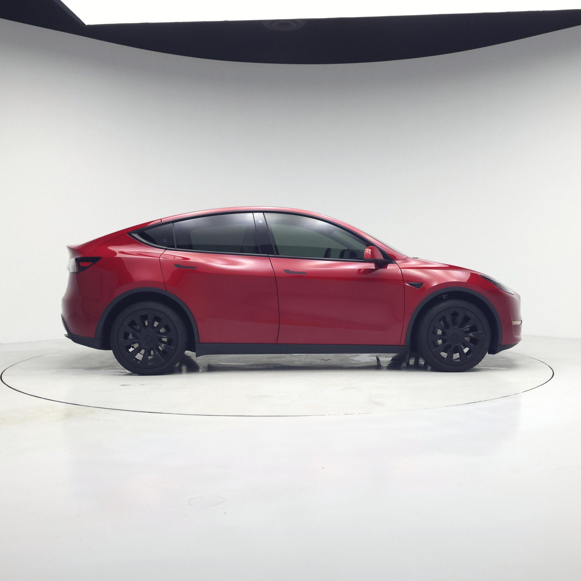 Thumbnail: 2023 Tesla Model Y - 7