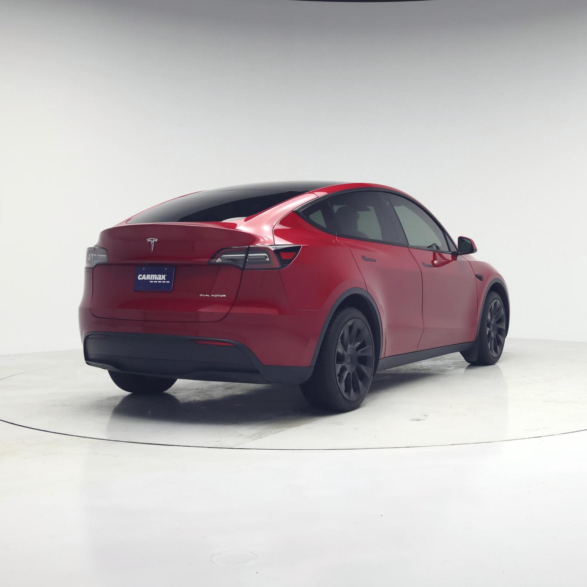 Thumbnail: 2023 Tesla Model Y - 8