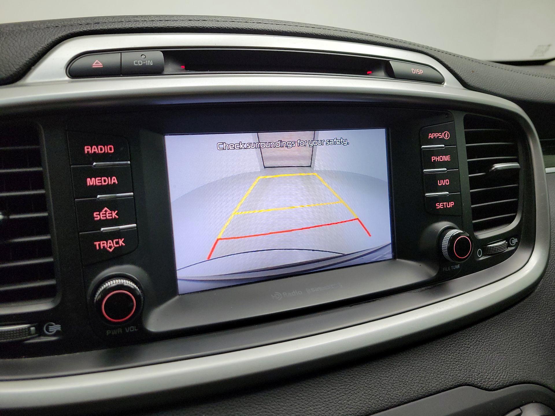 Thumbnail: 2017 Kia Sorento - 14