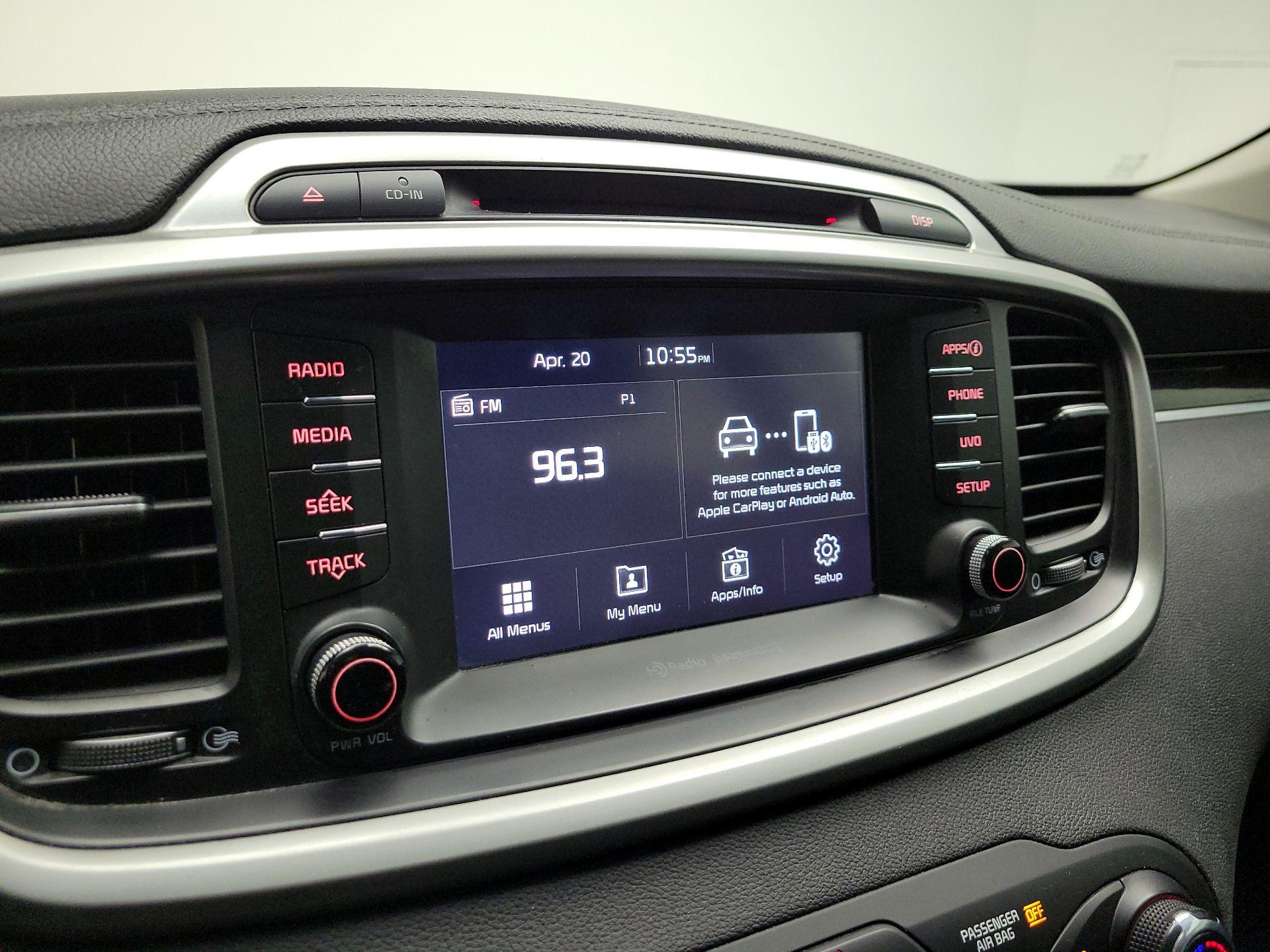 Thumbnail: 2017 Kia Sorento - 15