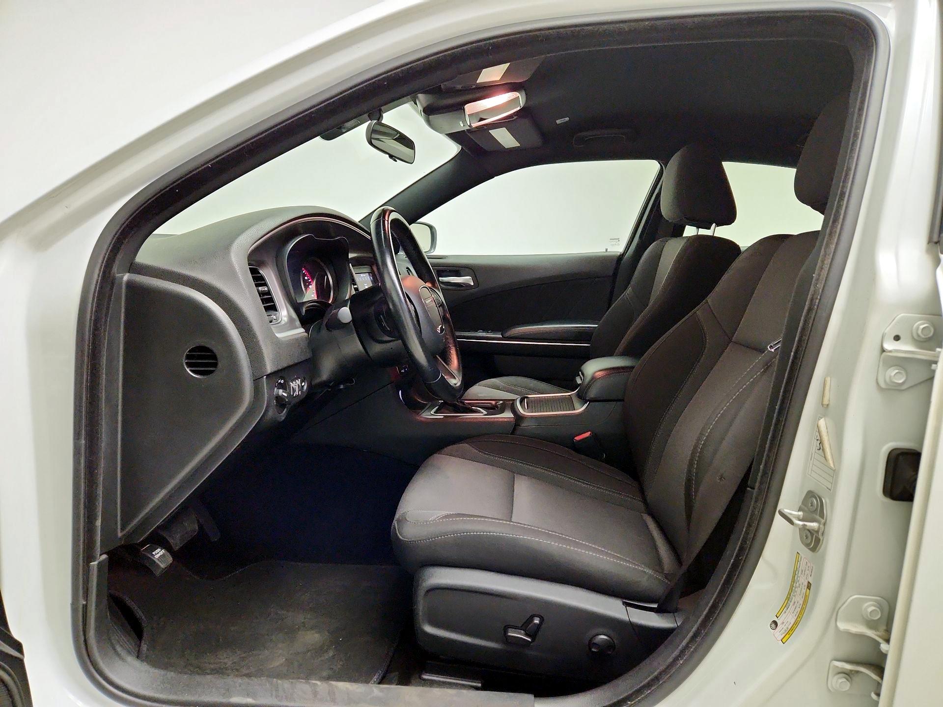 Thumbnail: 2022 Dodge Charger - 11