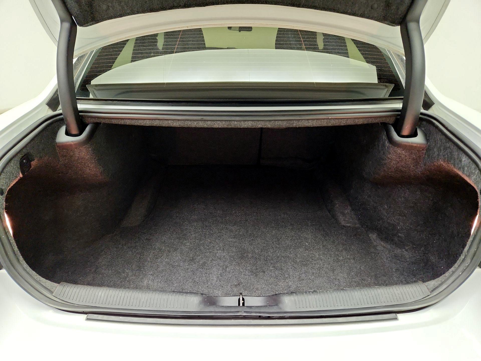 Thumbnail: 2022 Dodge Charger - 20