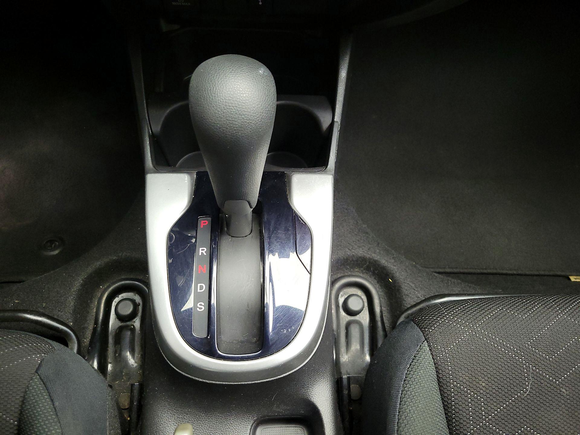 Thumbnail: 2016 Honda Fit - 16