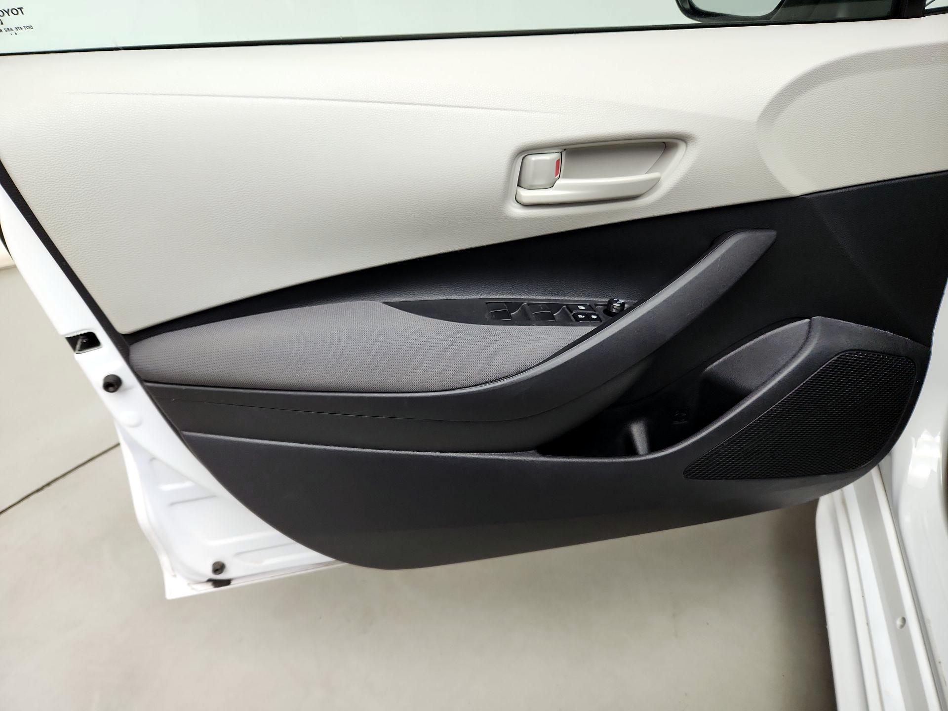 Thumbnail: 2025 Toyota Corolla - 12