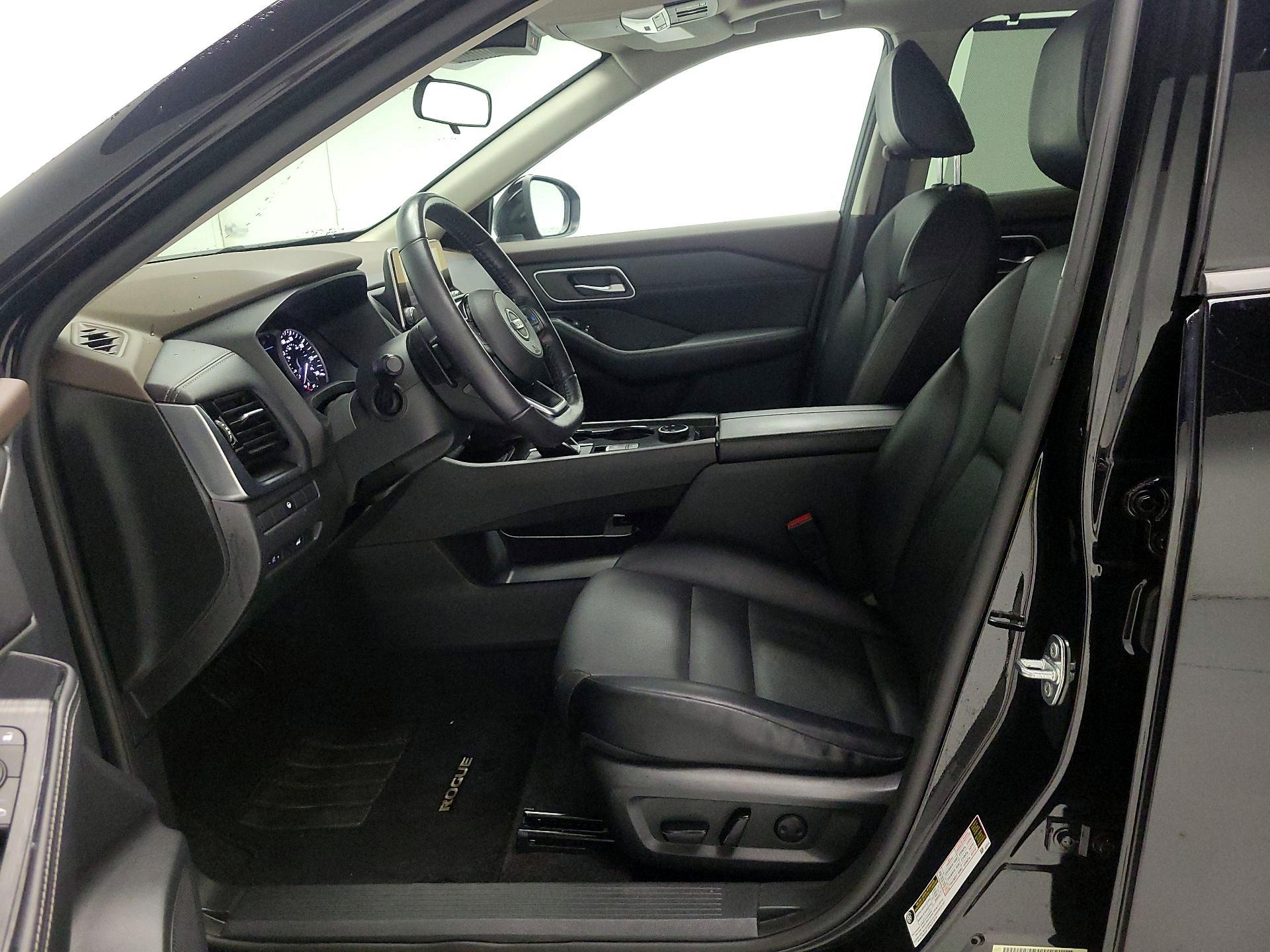 Thumbnail: 2021 Nissan Rogue - 11