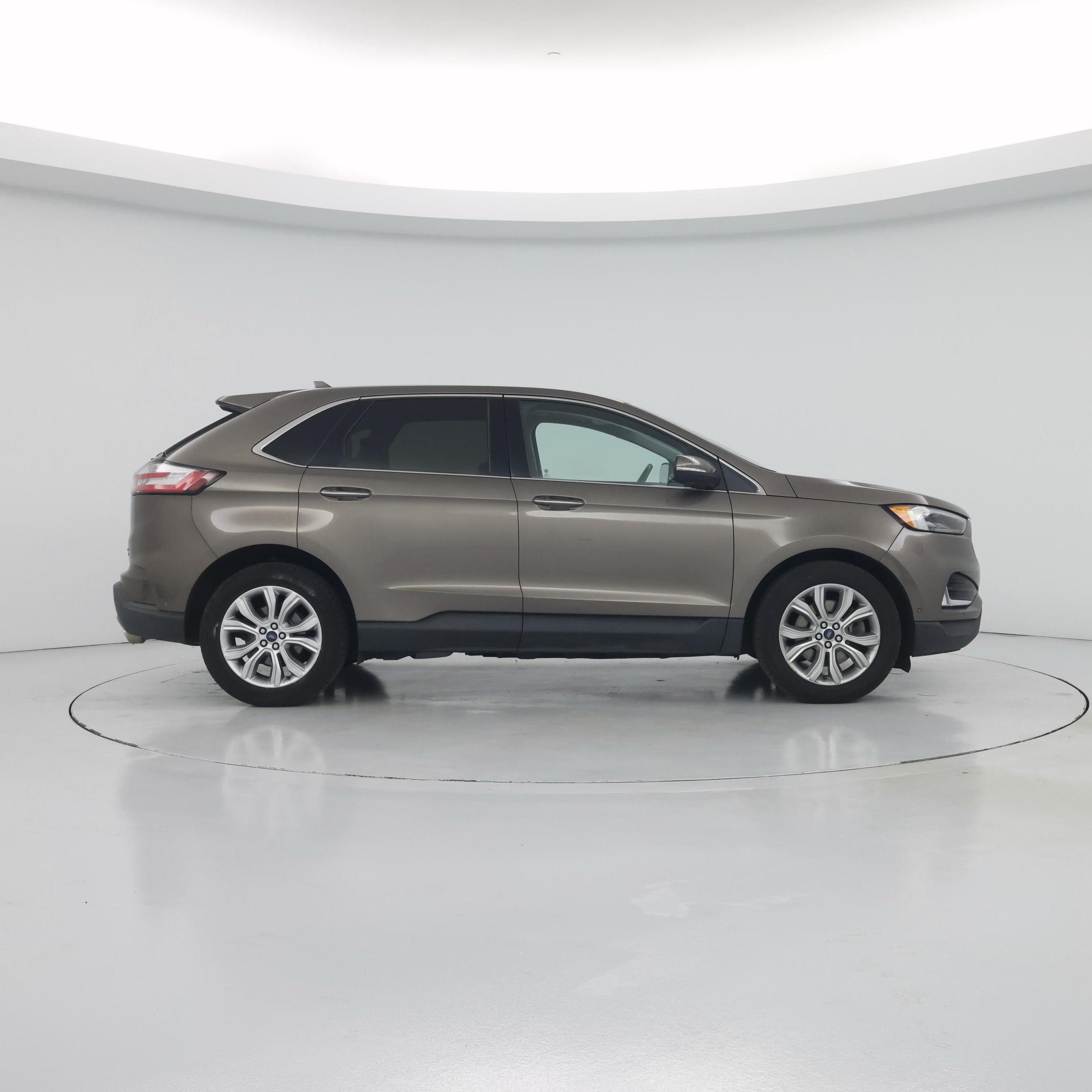 Thumbnail: 2019 Ford Edge - 7