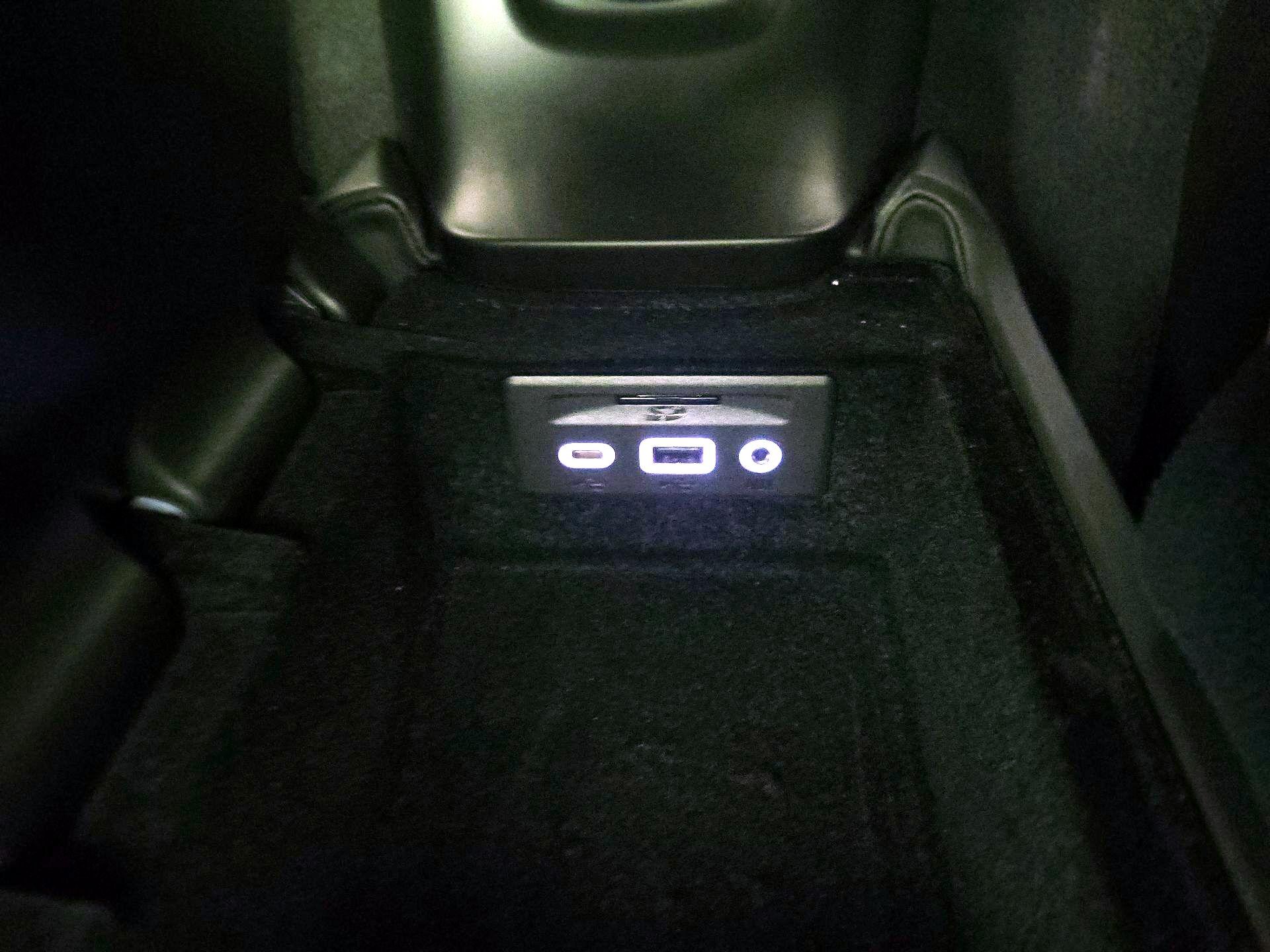 Thumbnail: 2021 Chevrolet Corvette - 18