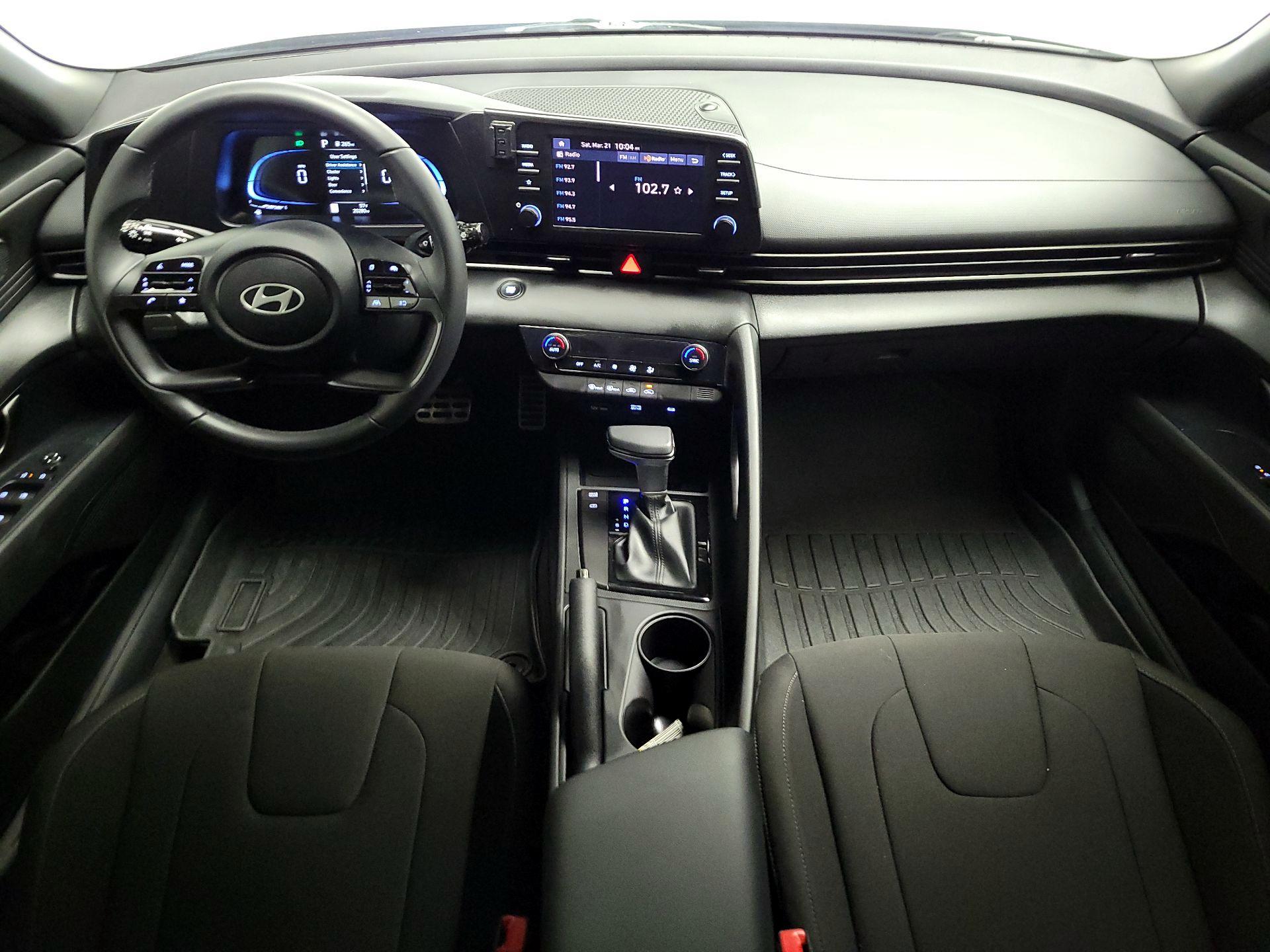 Thumbnail: 2025 Hyundai Elantra - 9