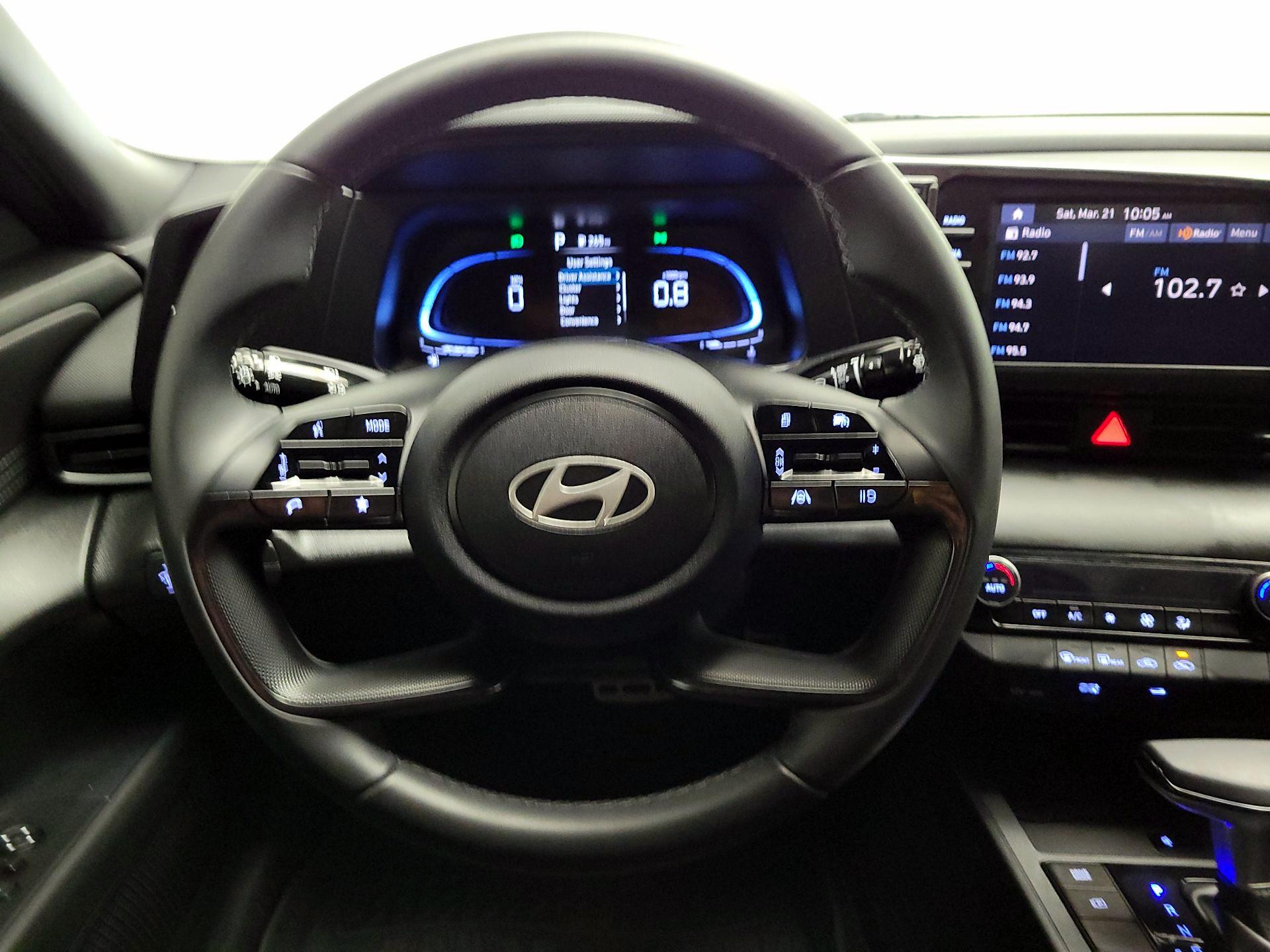 Thumbnail: 2025 Hyundai Elantra - 10