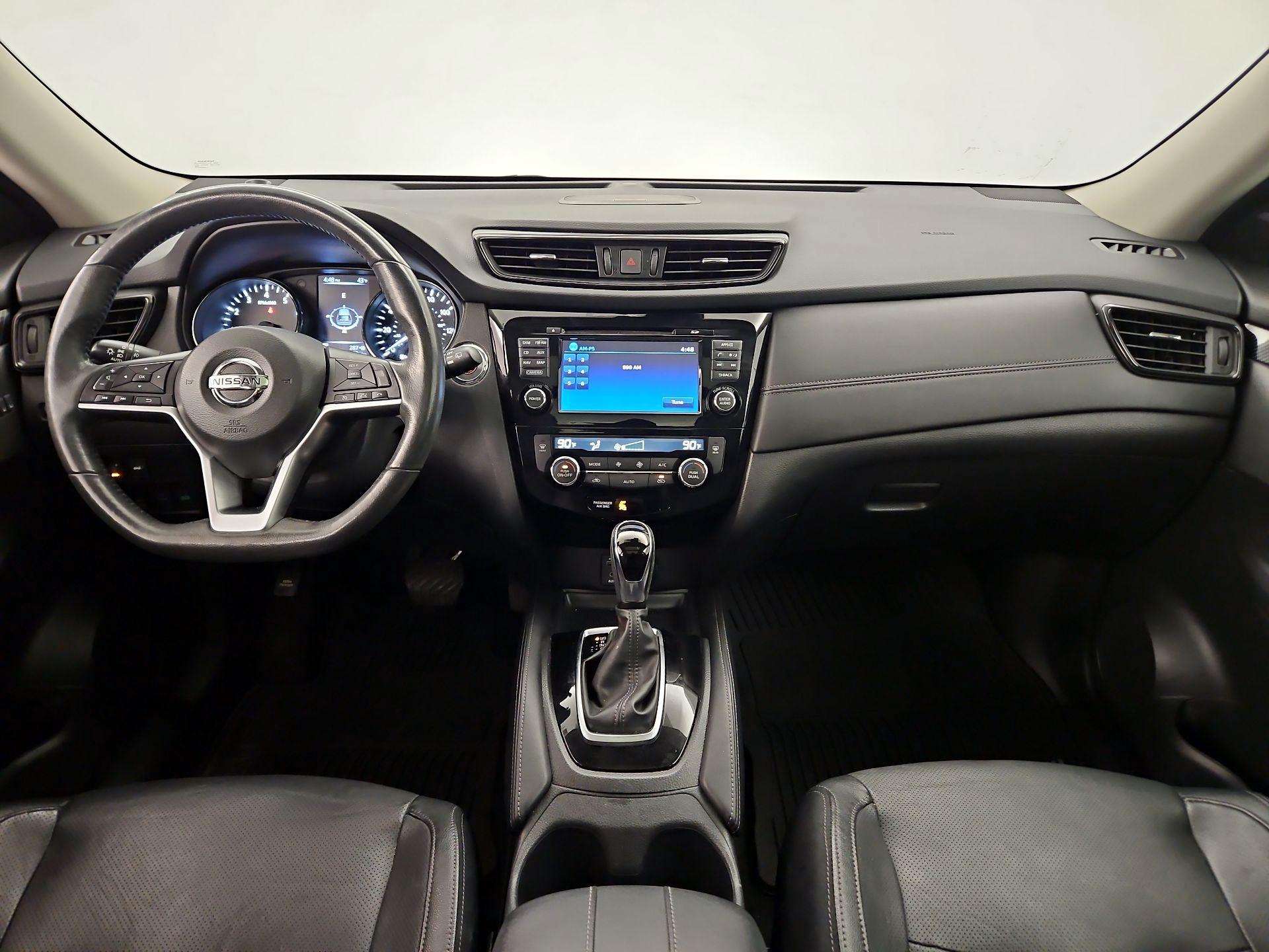 Thumbnail: 2017 Nissan Rogue - 9