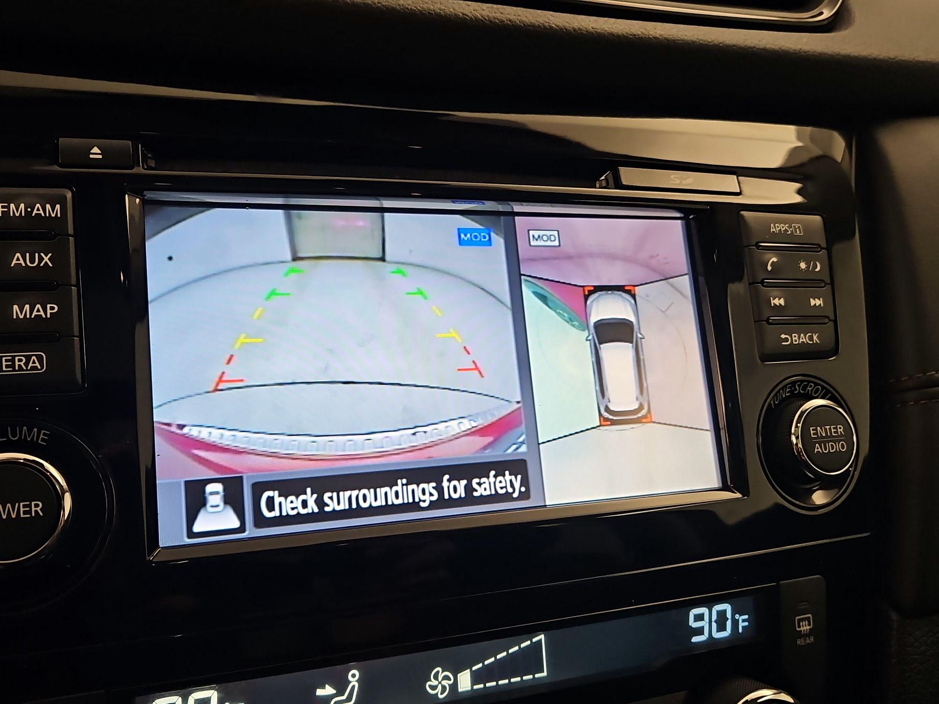 Thumbnail: 2017 Nissan Rogue - 15