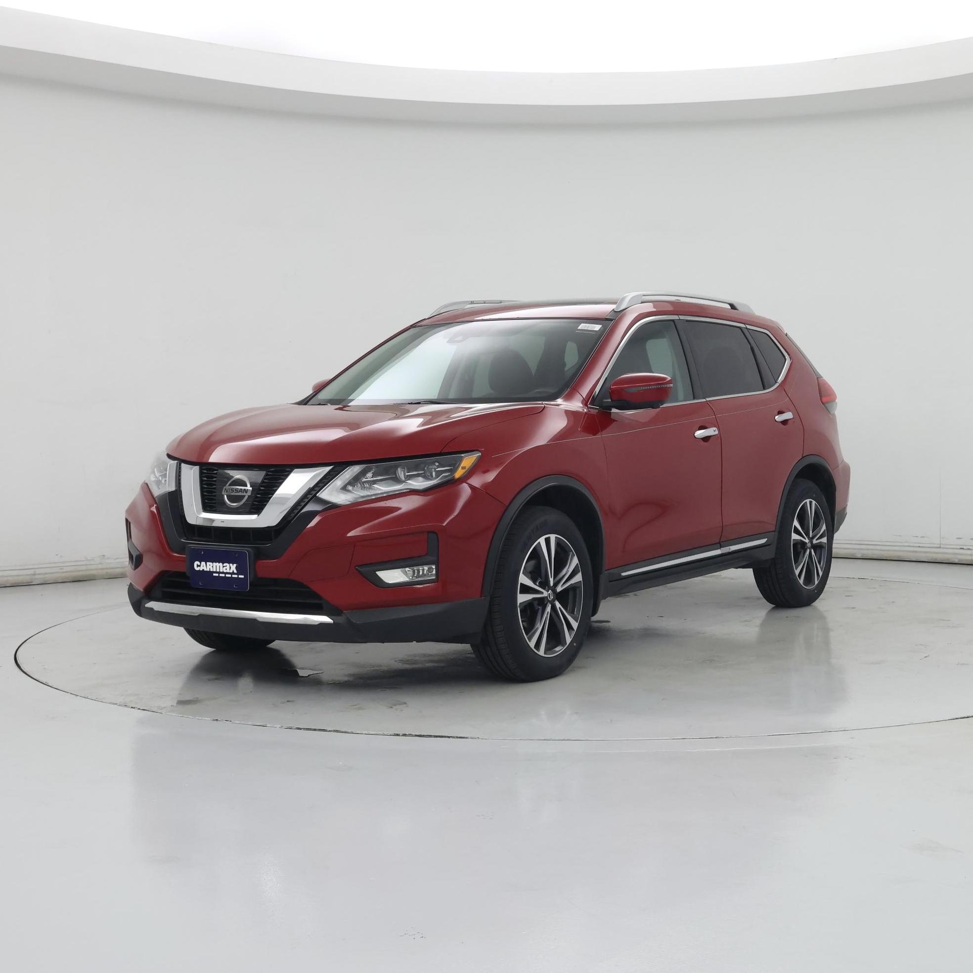 Thumbnail: 2017 Nissan Rogue - 4