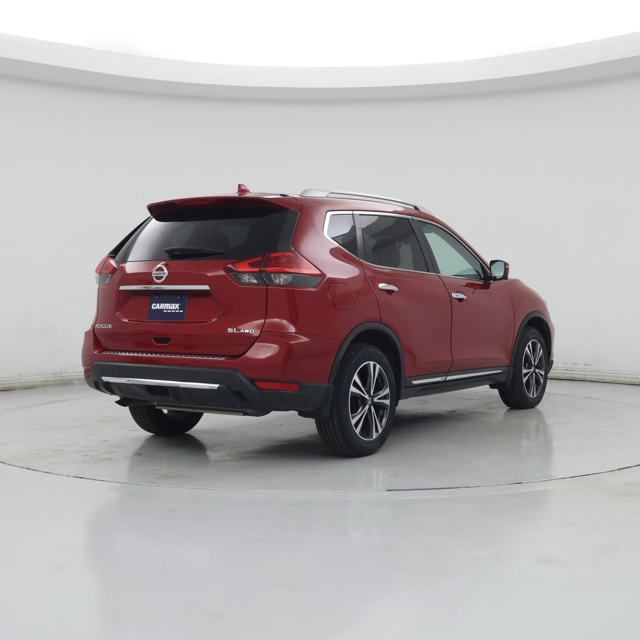 Thumbnail: 2017 Nissan Rogue - 8