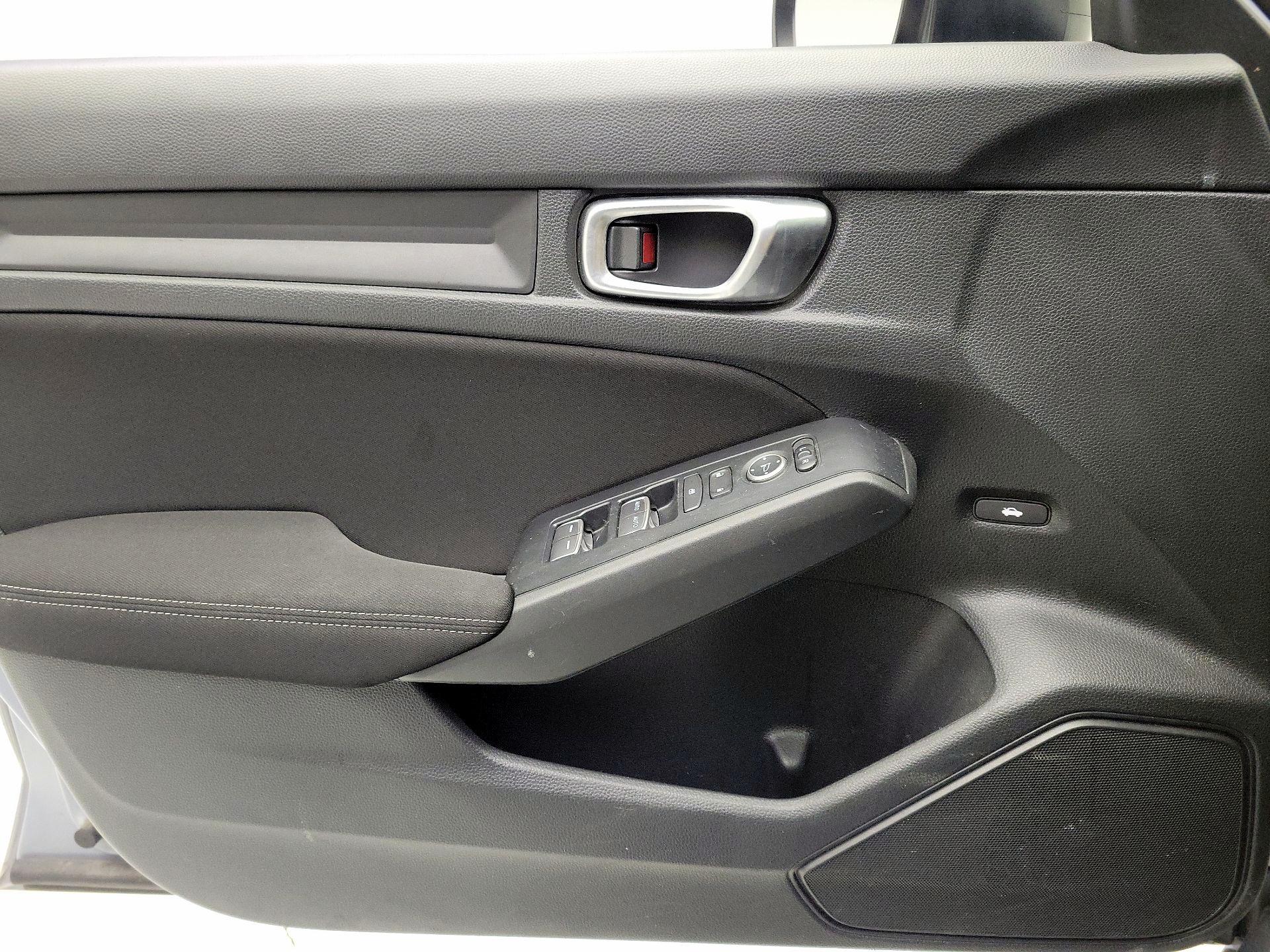 Thumbnail: 2024 Honda Civic - 12