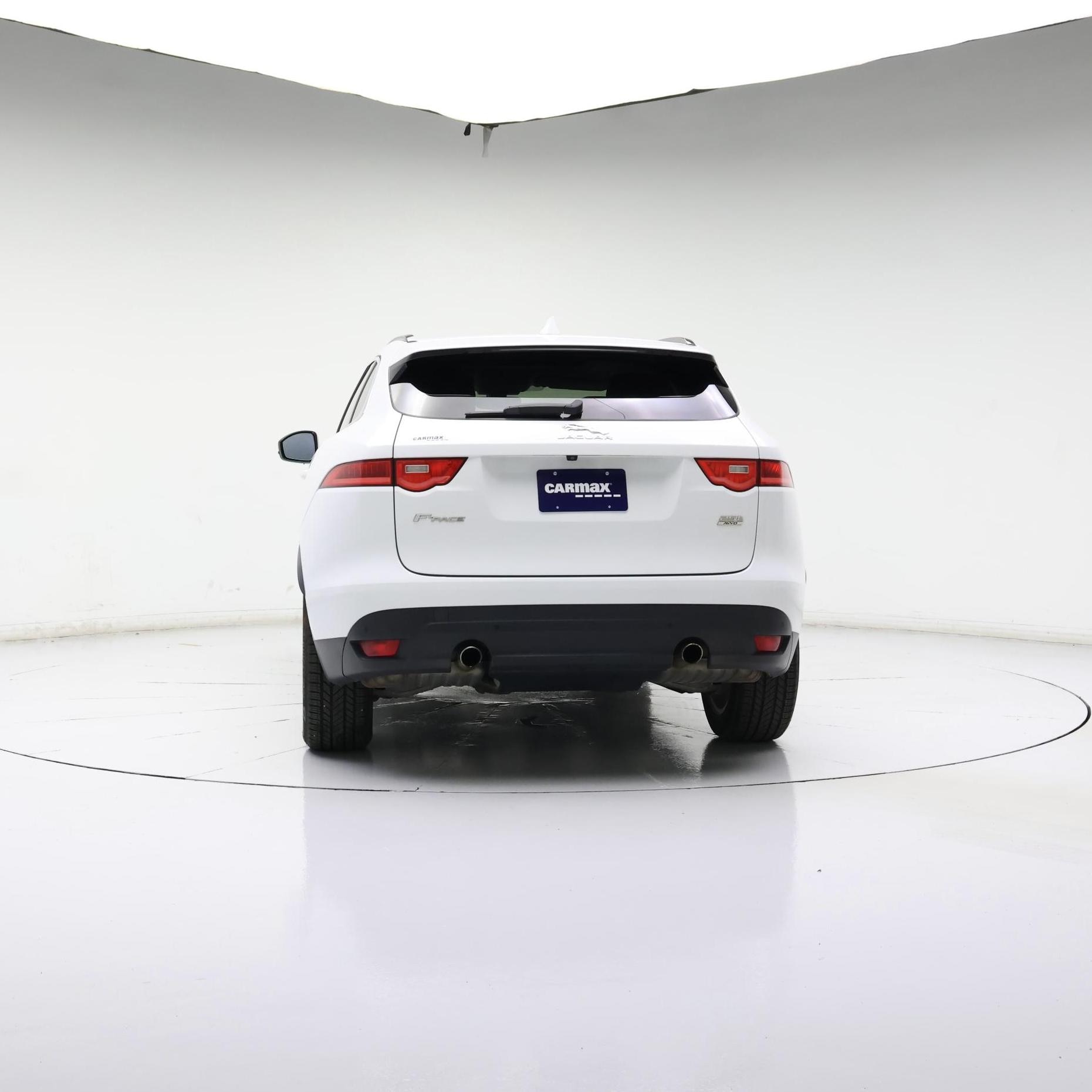 Thumbnail: 2019 Jaguar F-Pace - 6