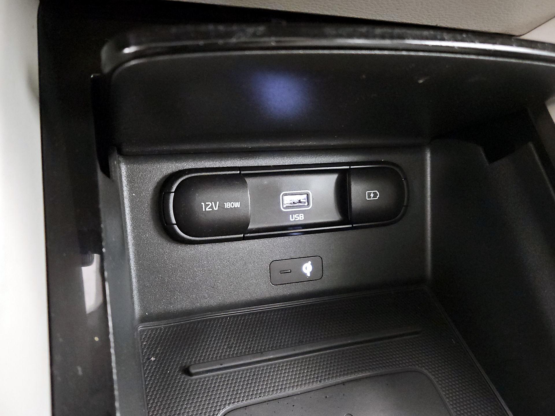 Thumbnail: 2022 Kia Telluride - 19