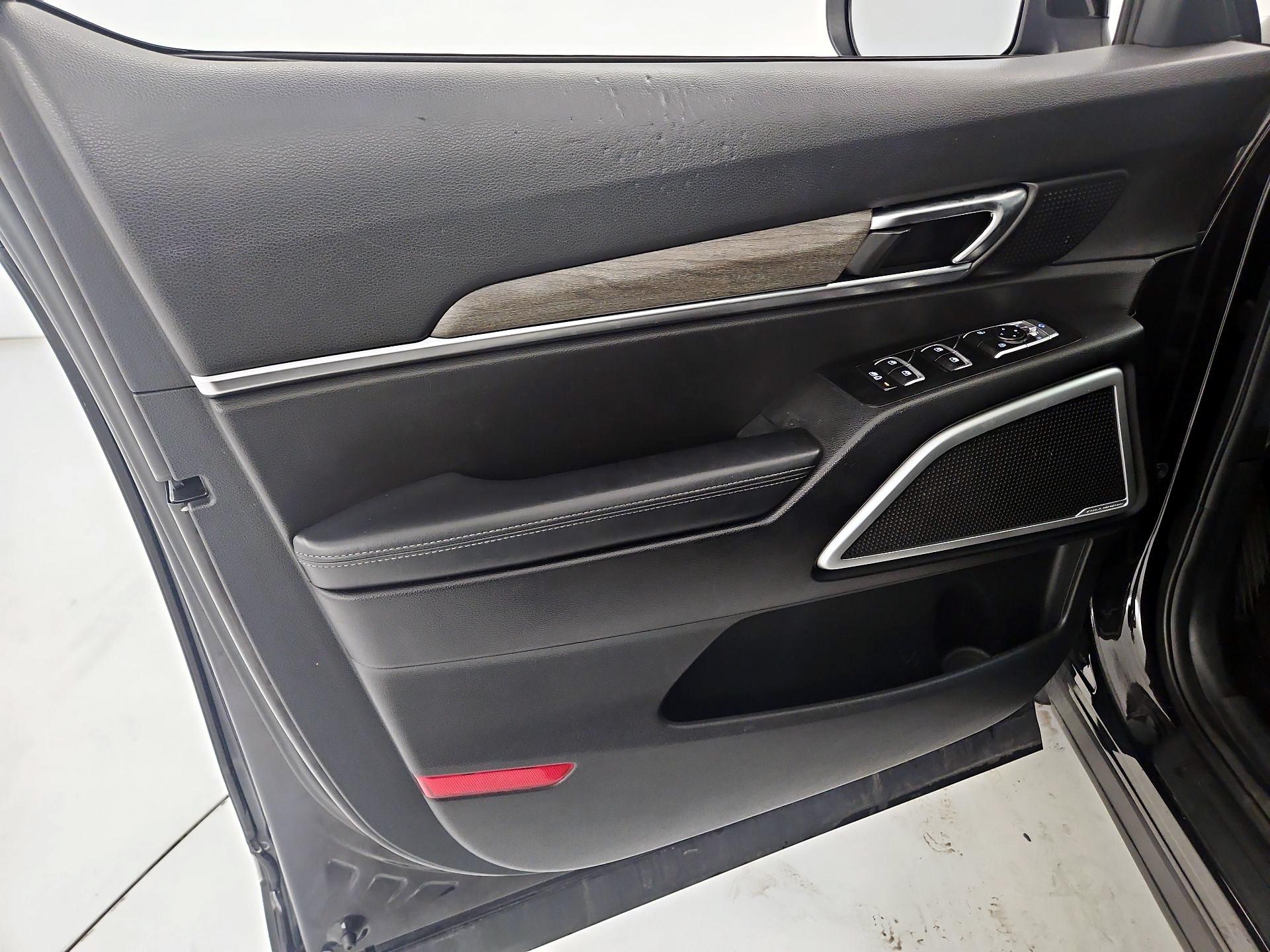 Thumbnail: 2021 Kia Telluride - 12