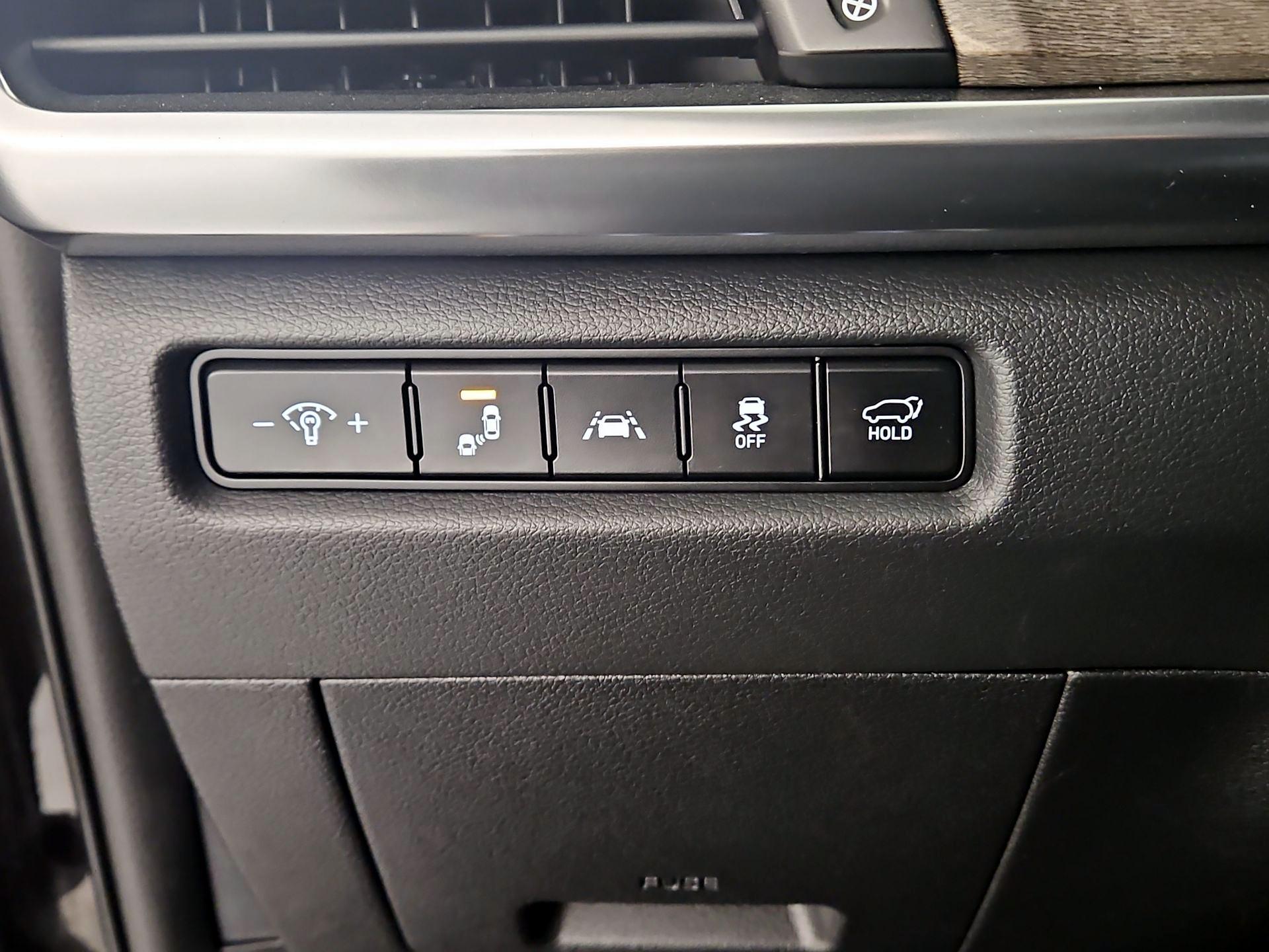 Thumbnail: 2021 Kia Telluride - 13