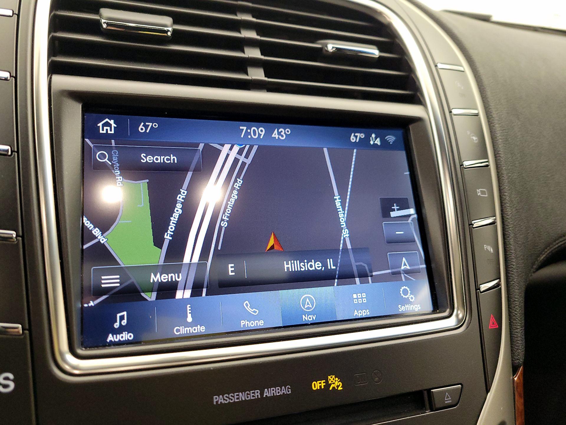 Thumbnail: 2020 Lincoln Nautilus - 14