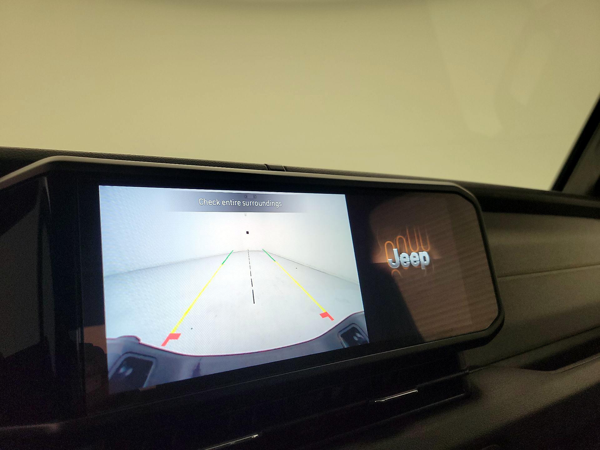 Thumbnail: 2024 Jeep Gladiator - 14