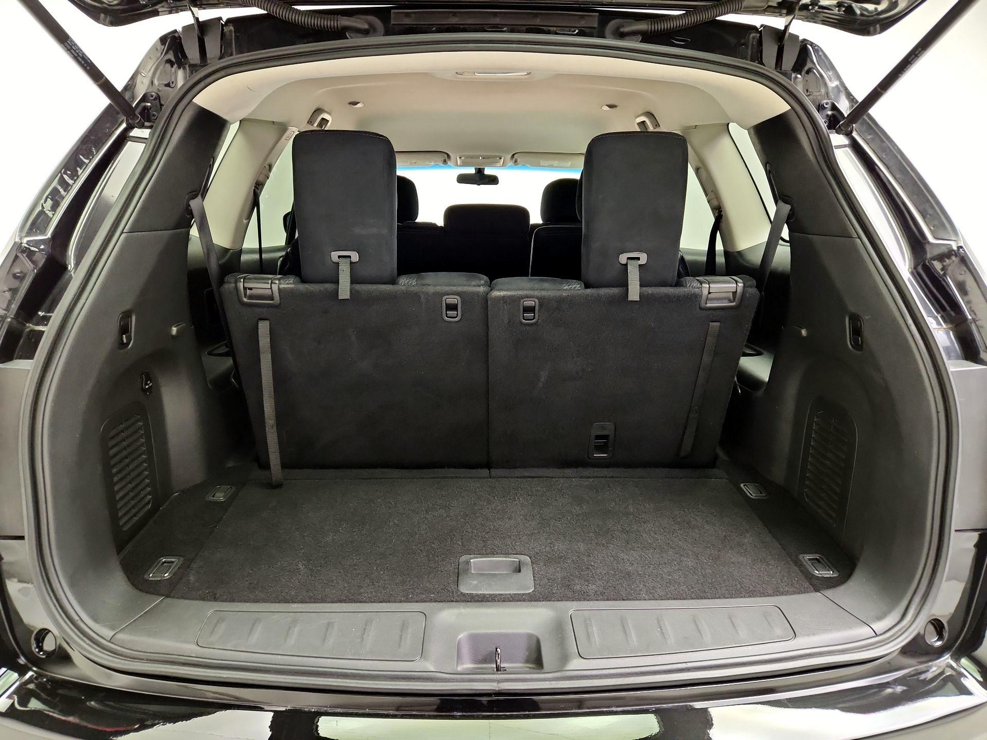 Thumbnail: 2016 Nissan Pathfinder - 20