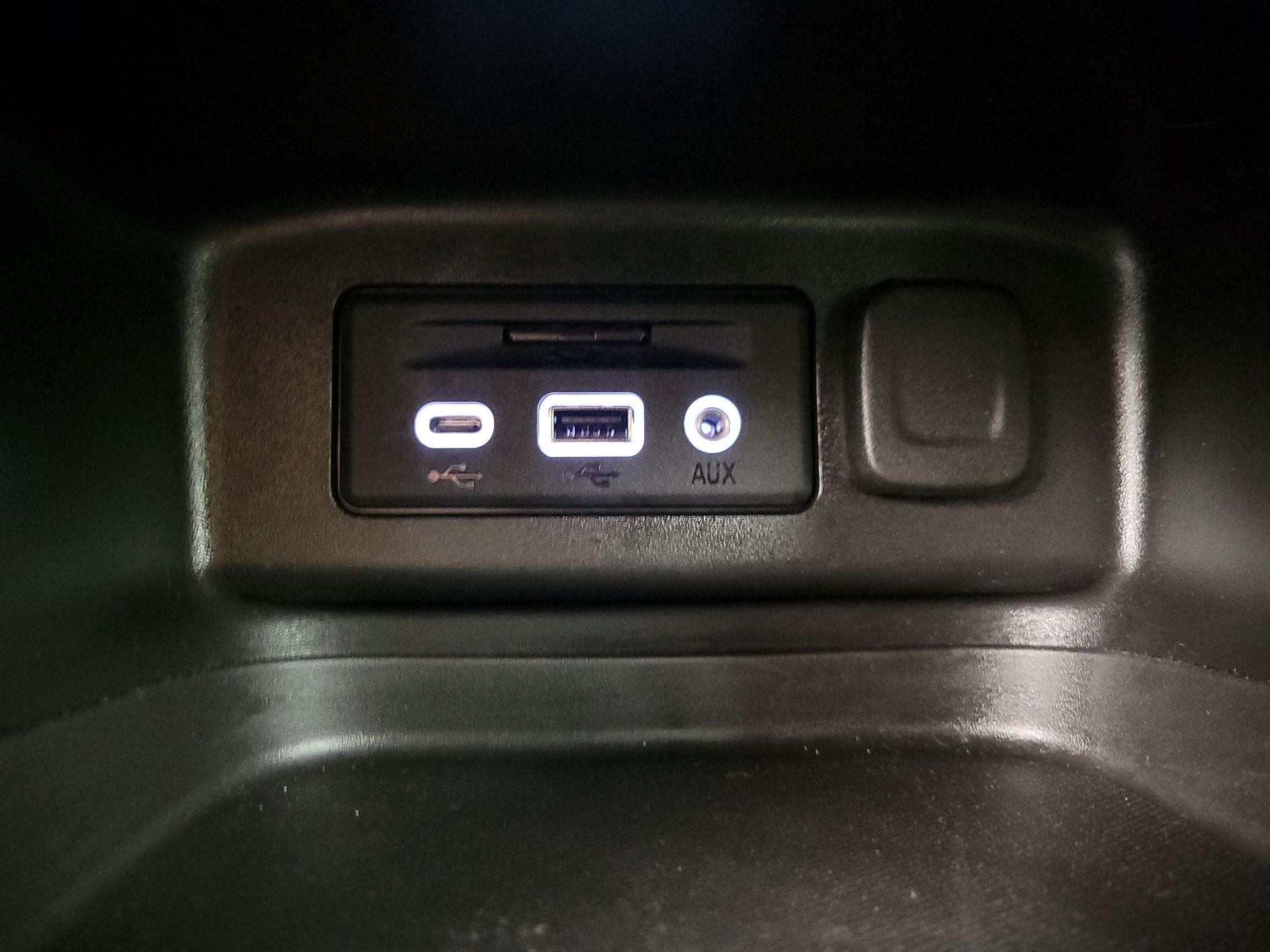 Thumbnail: 2023 Chevrolet Equinox - 19