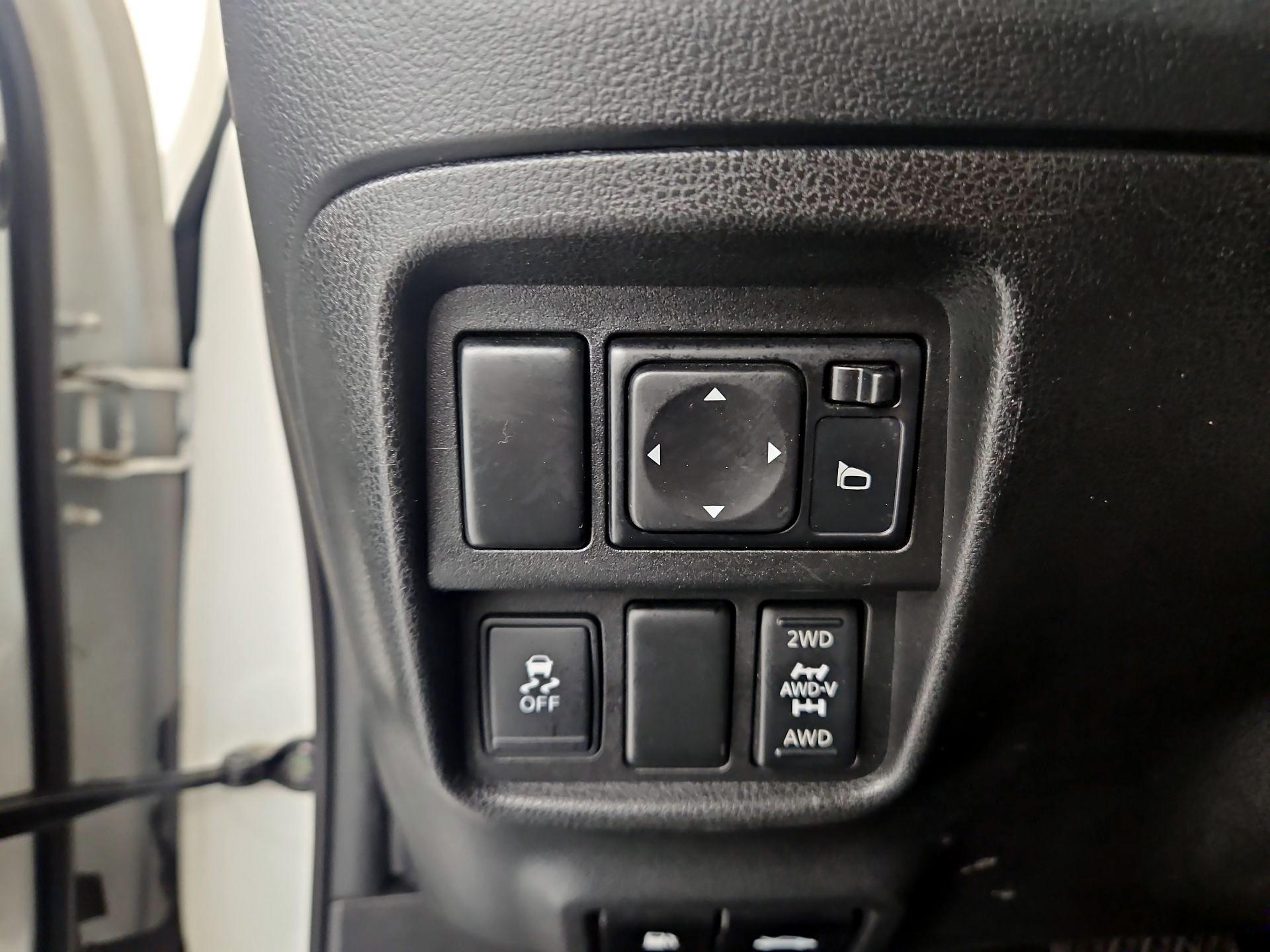 Thumbnail: 2016 Nissan Juke - 13