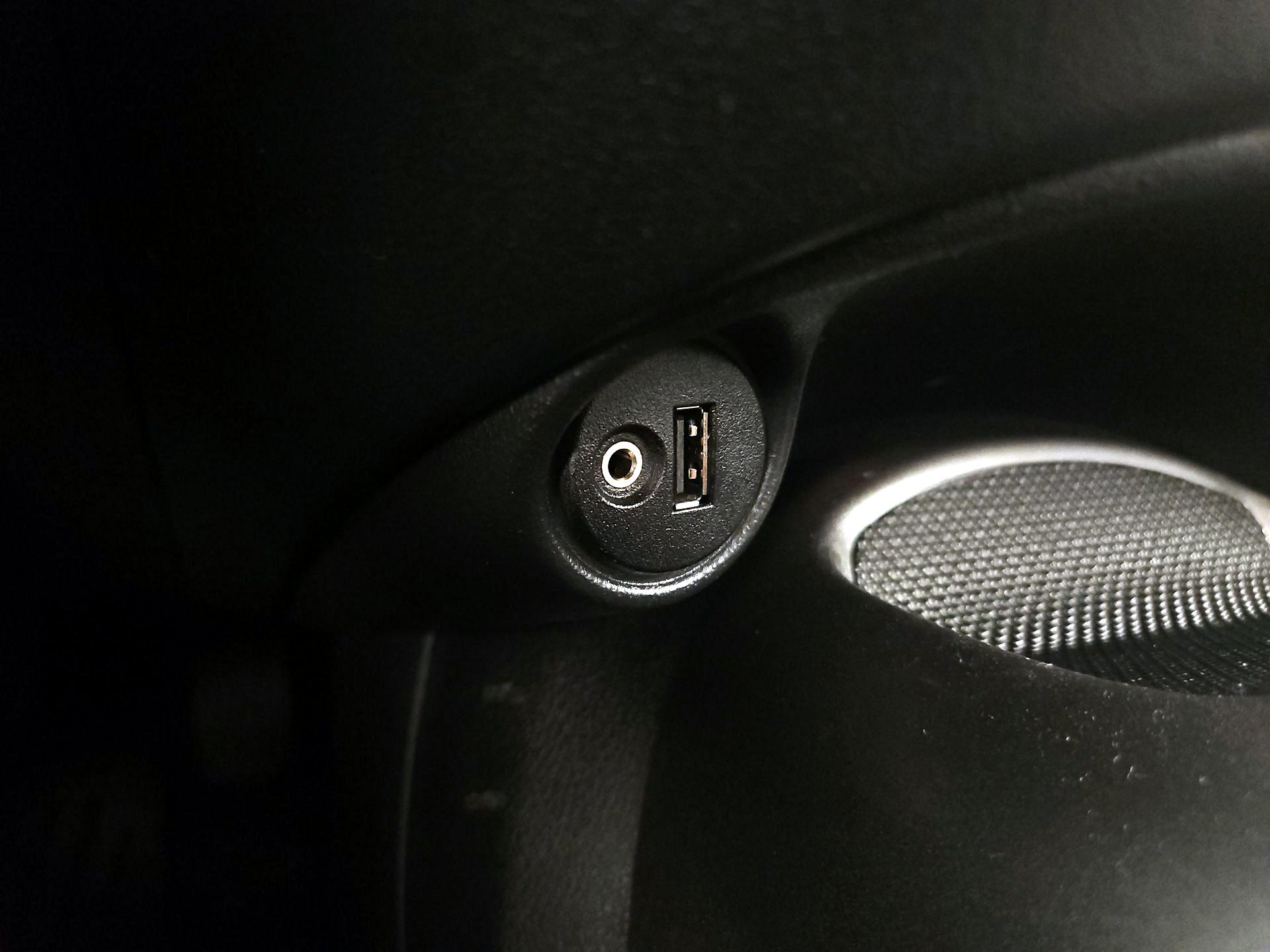 Thumbnail: 2016 Nissan Juke - 19