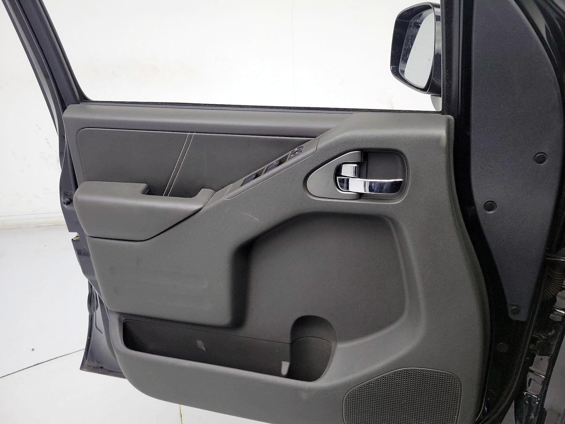 Thumbnail: 2021 Nissan Frontier - 12