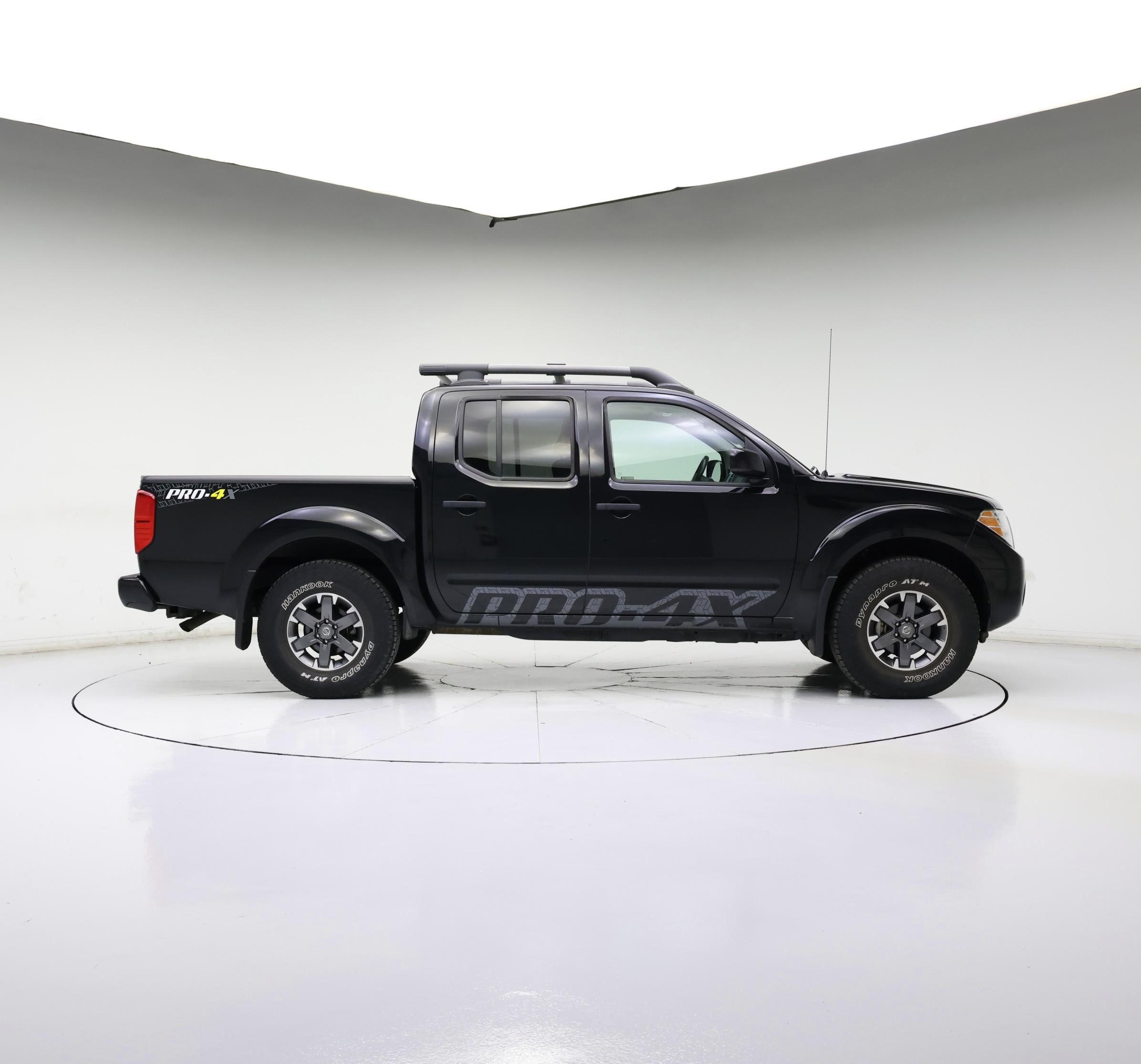 Thumbnail: 2021 Nissan Frontier - 7