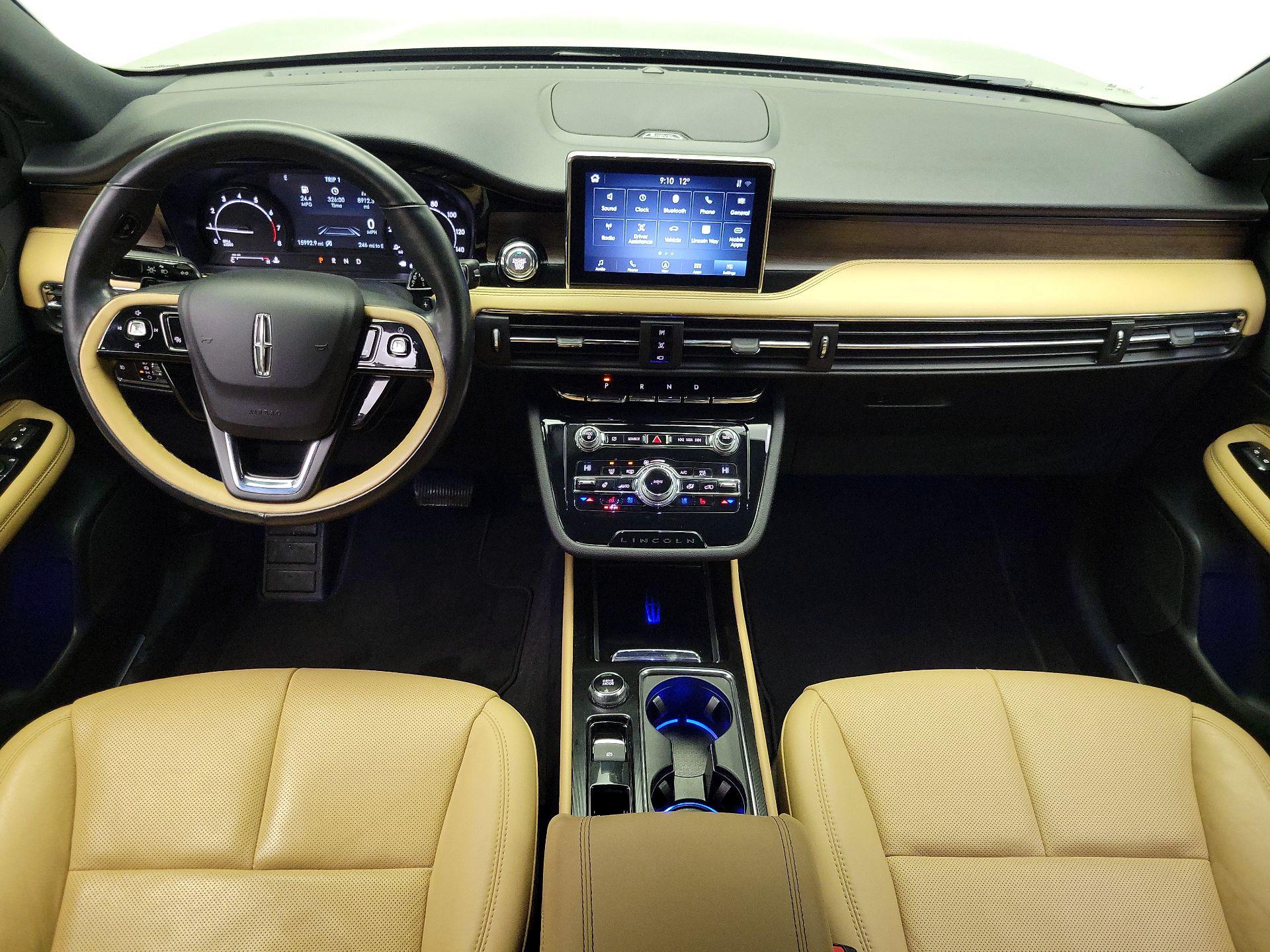 Thumbnail: 2020 Lincoln Corsair - 9