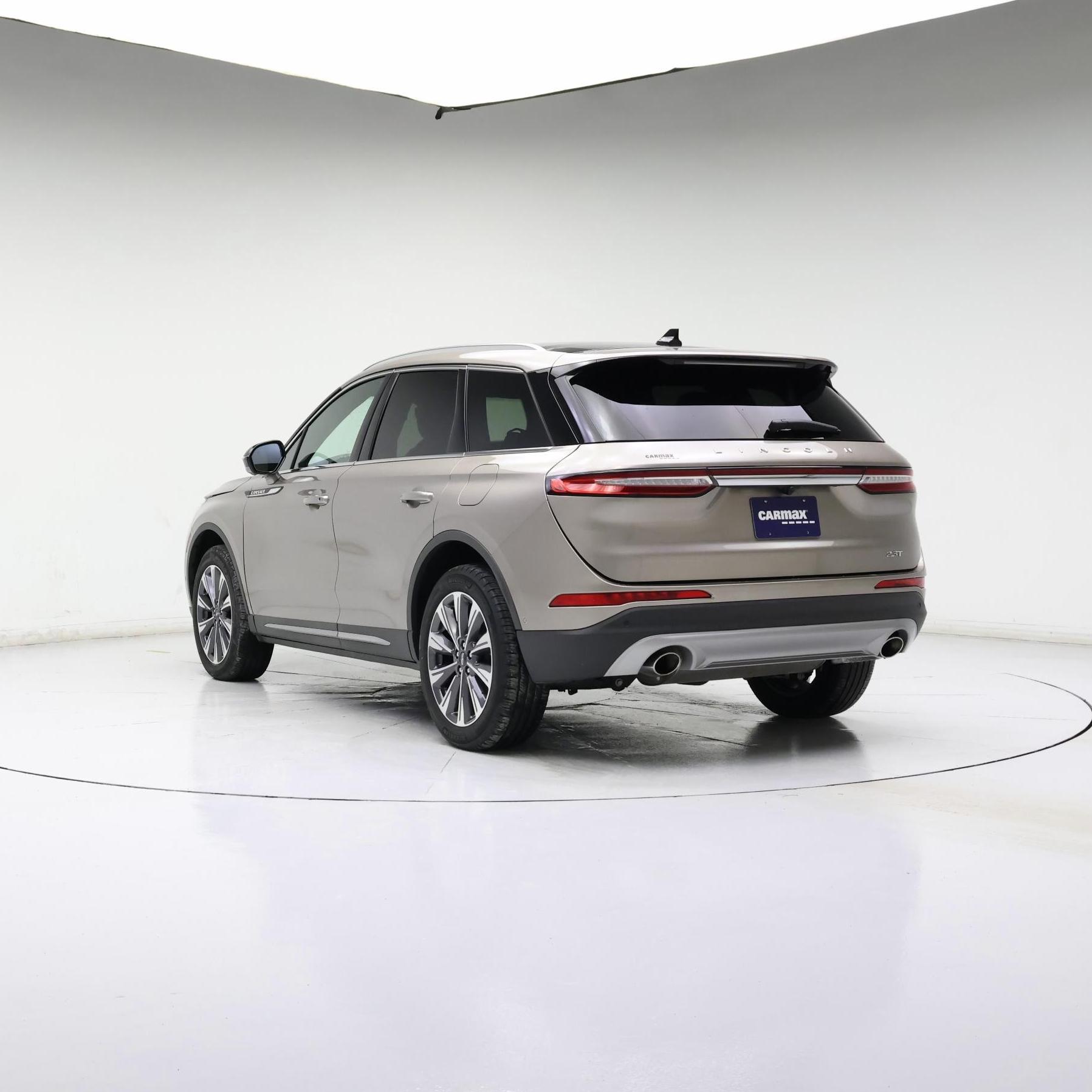 Thumbnail: 2020 Lincoln Corsair - 2