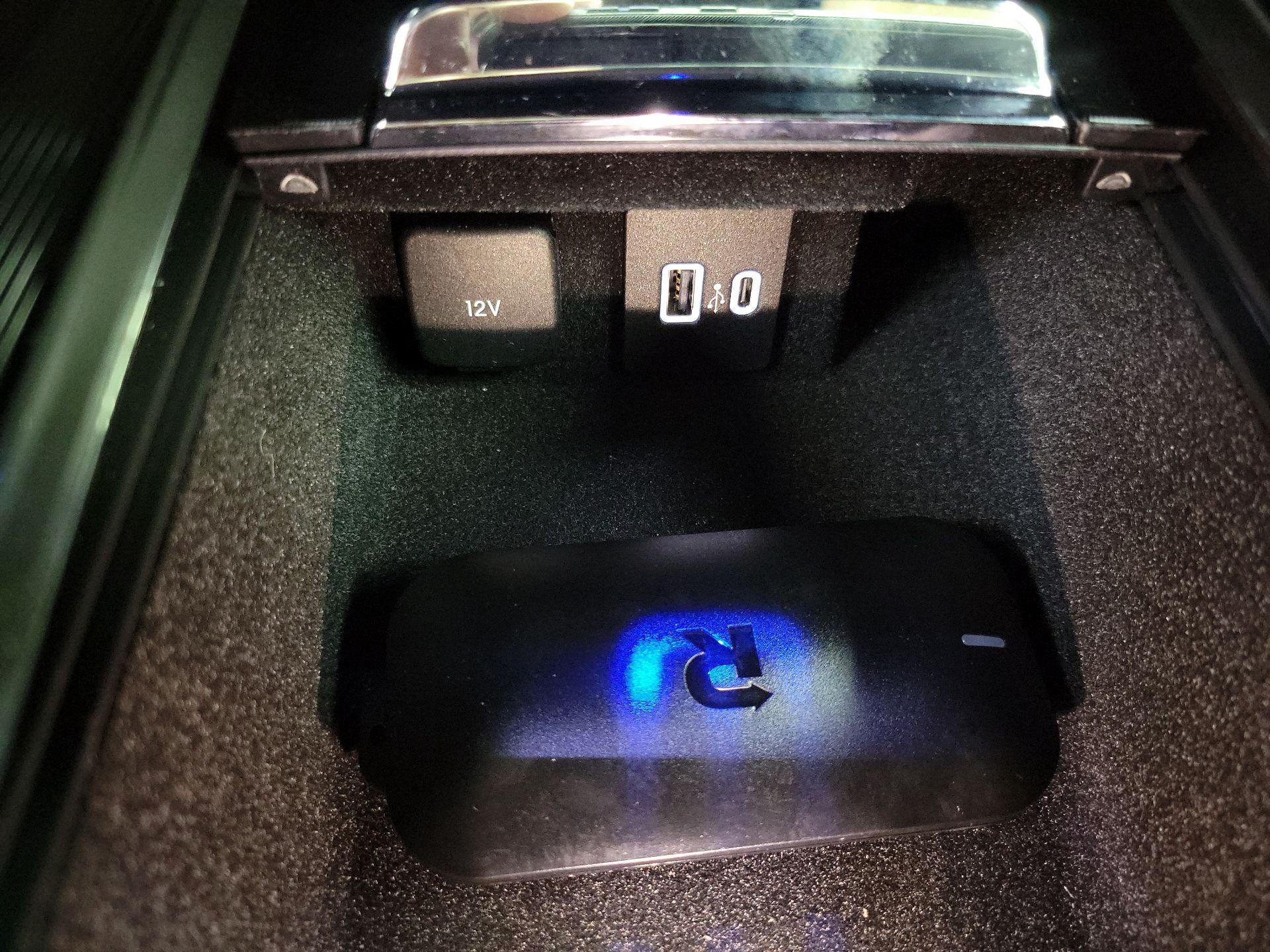 Thumbnail: 2020 Lincoln Corsair - 19