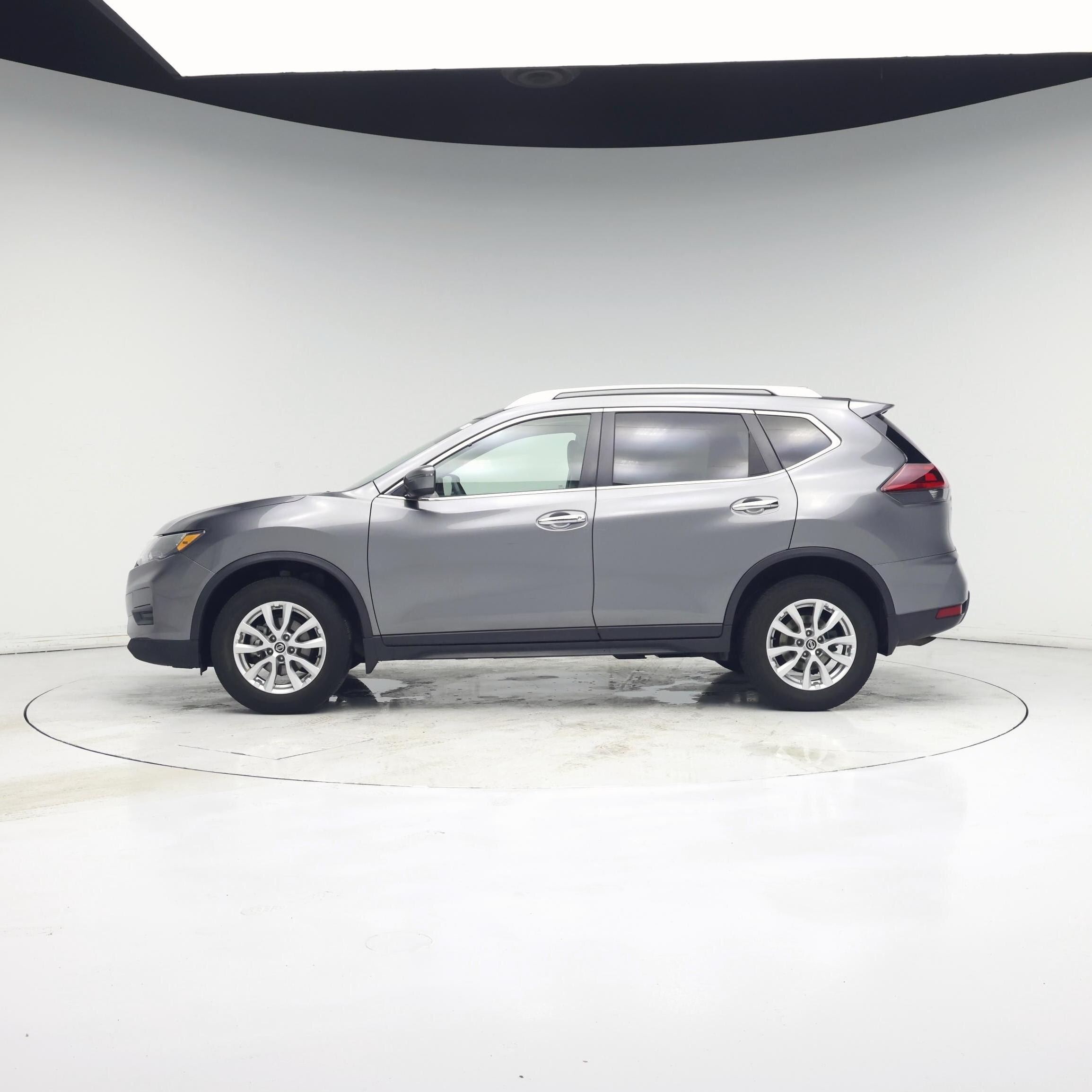 Thumbnail: 2020 Nissan Rogue - 3