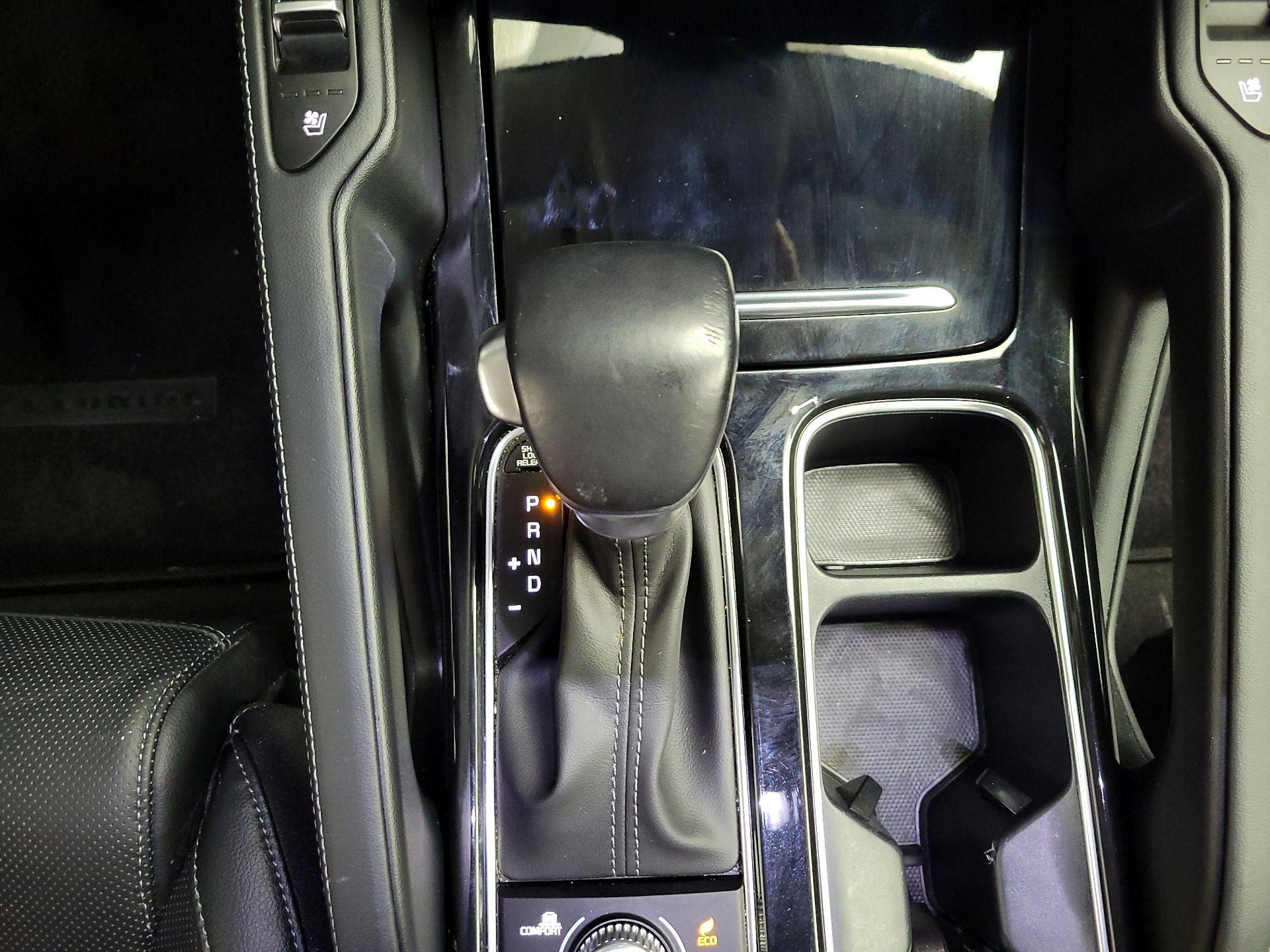 Thumbnail: 2023 Kia Telluride - 15