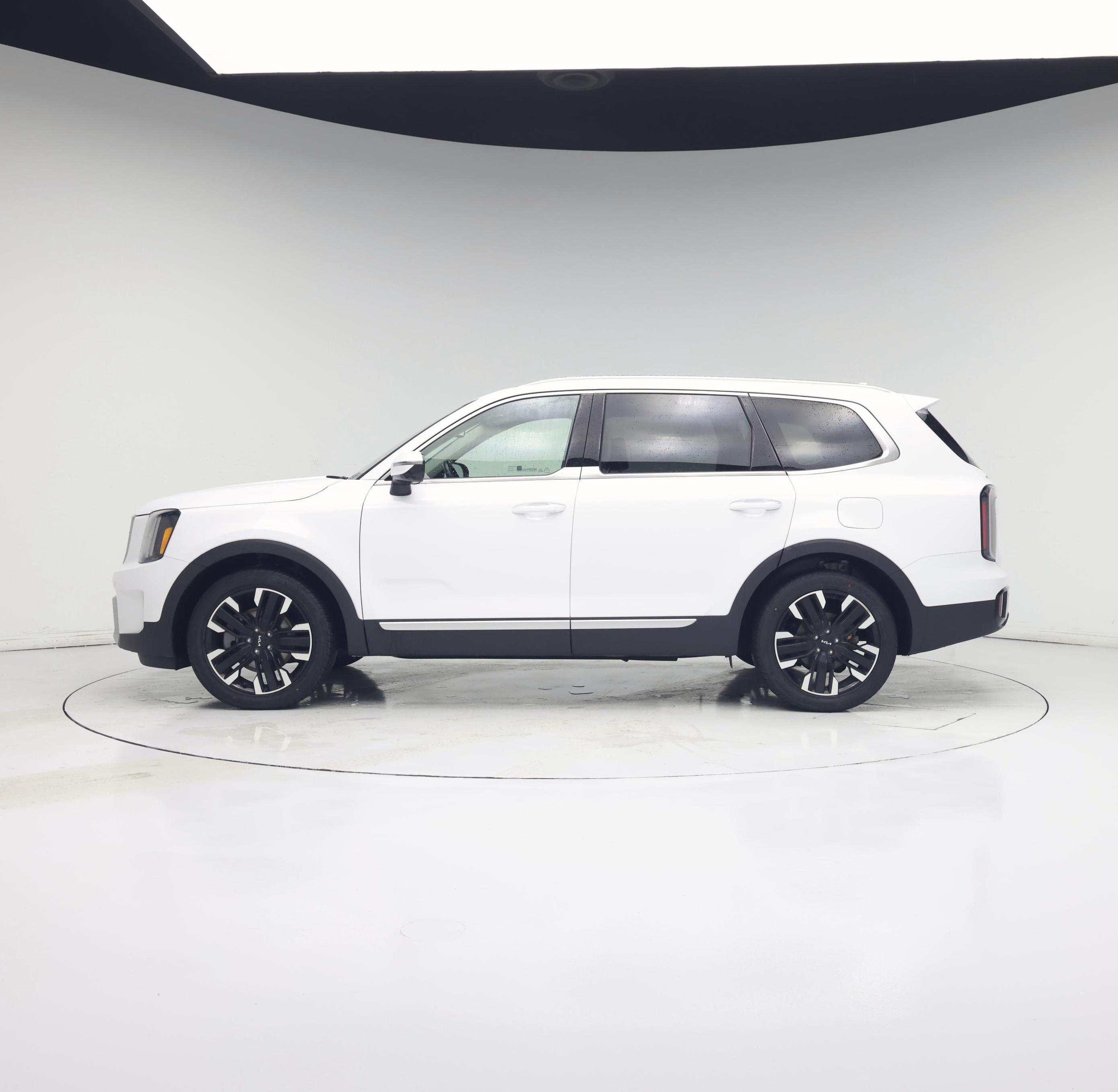 Thumbnail: 2023 Kia Telluride - 3