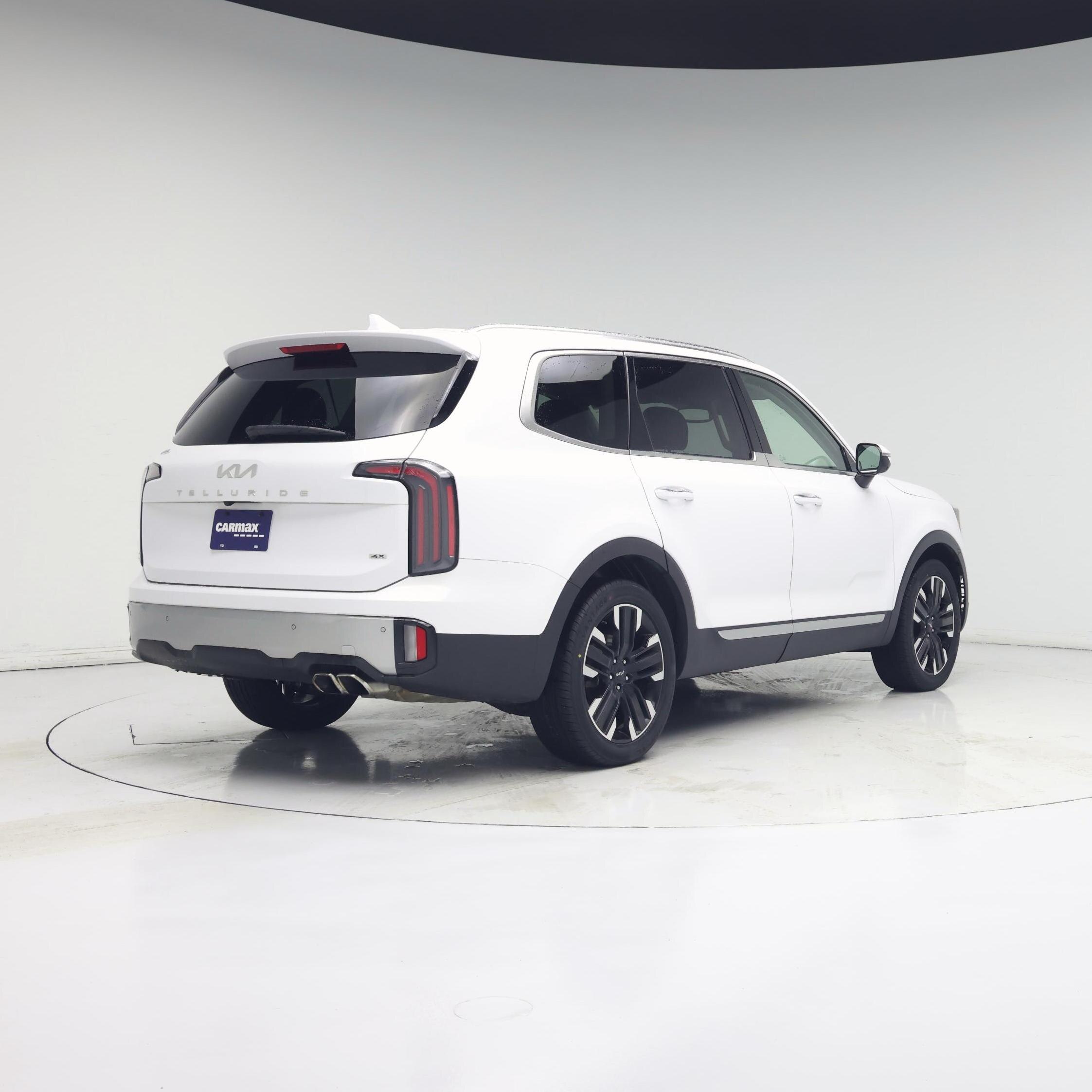Thumbnail: 2023 Kia Telluride - 8