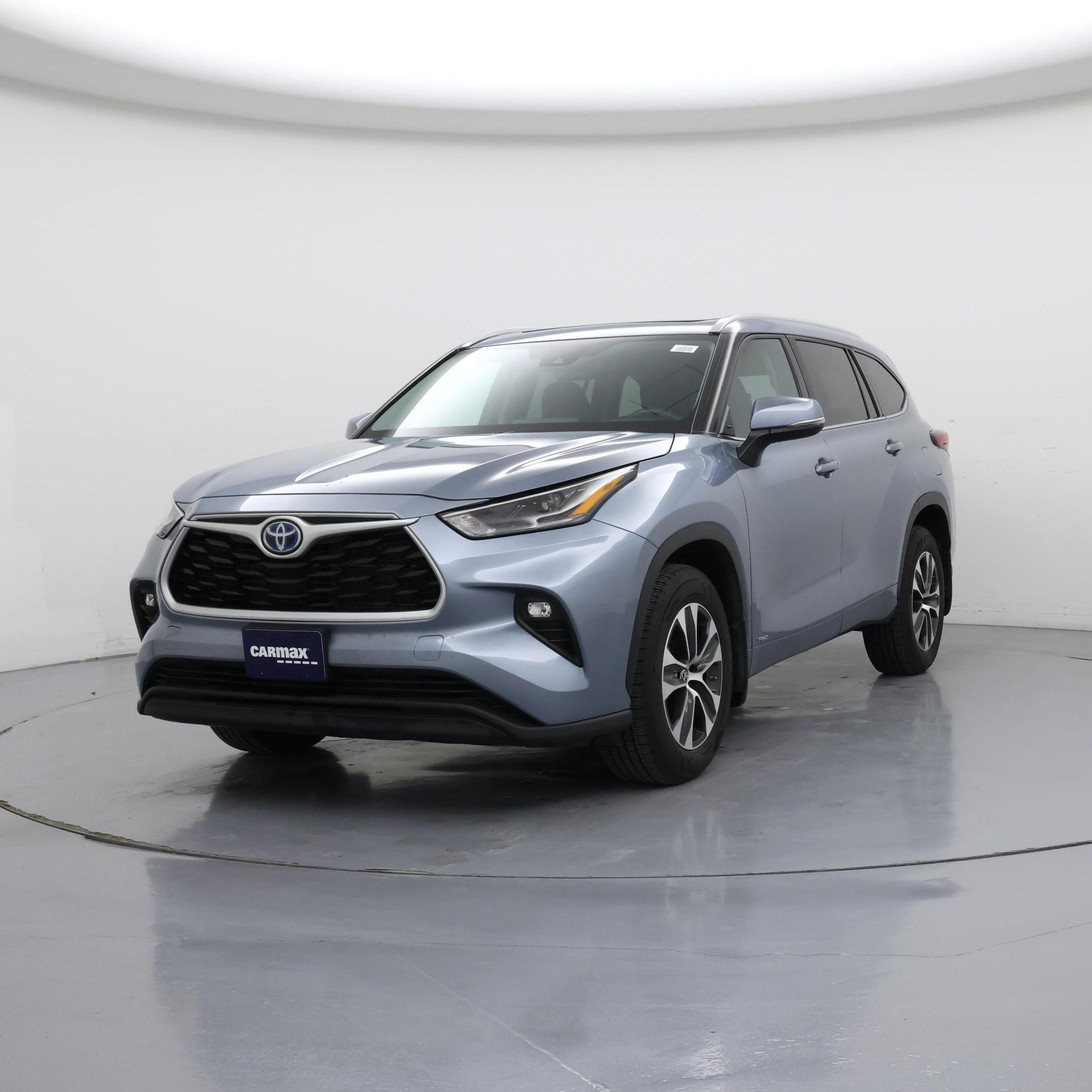 Thumbnail: 2022 Toyota Highlander - 4