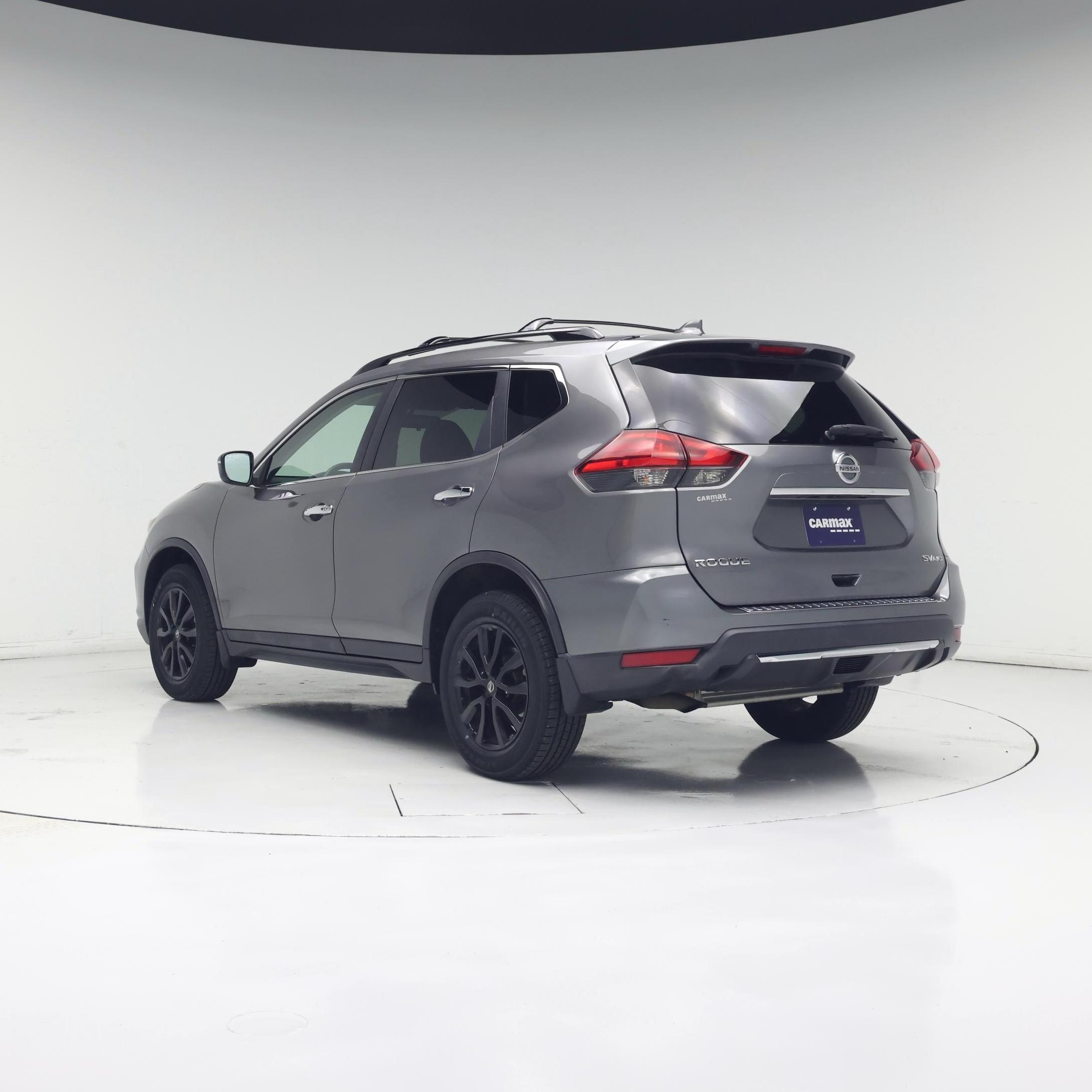 Thumbnail: 2017 Nissan Rogue - 2