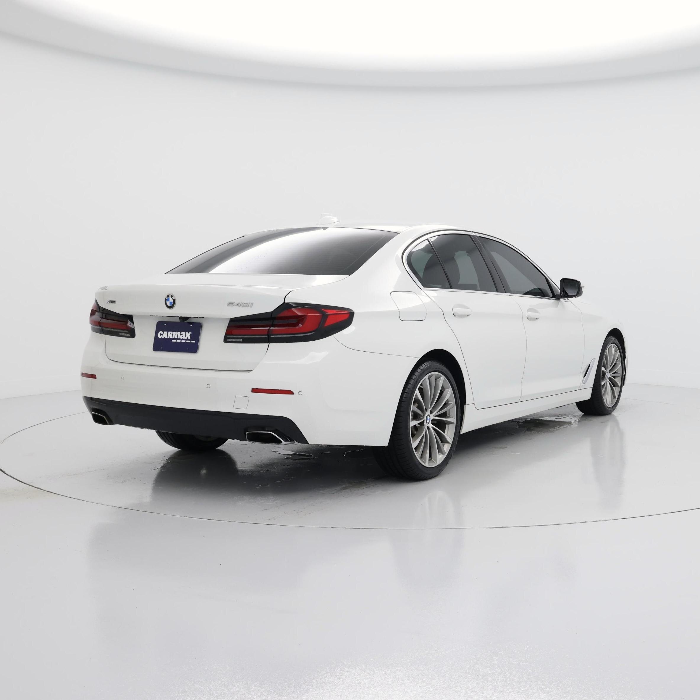 Thumbnail: 2023 BMW 5 Series - 8