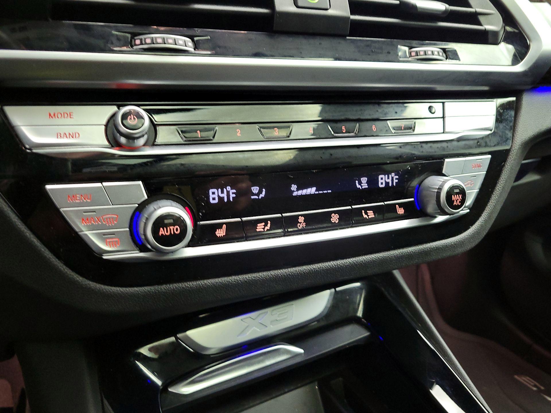 Thumbnail: 2021 BMW X3 - 14