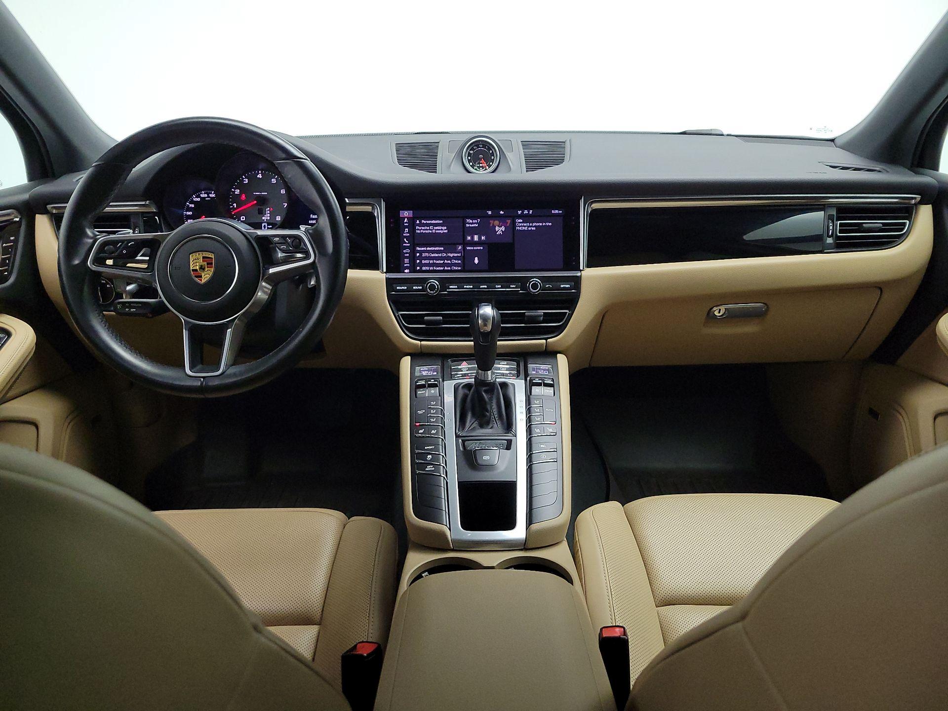 Thumbnail: 2021 Porsche Macan - 9